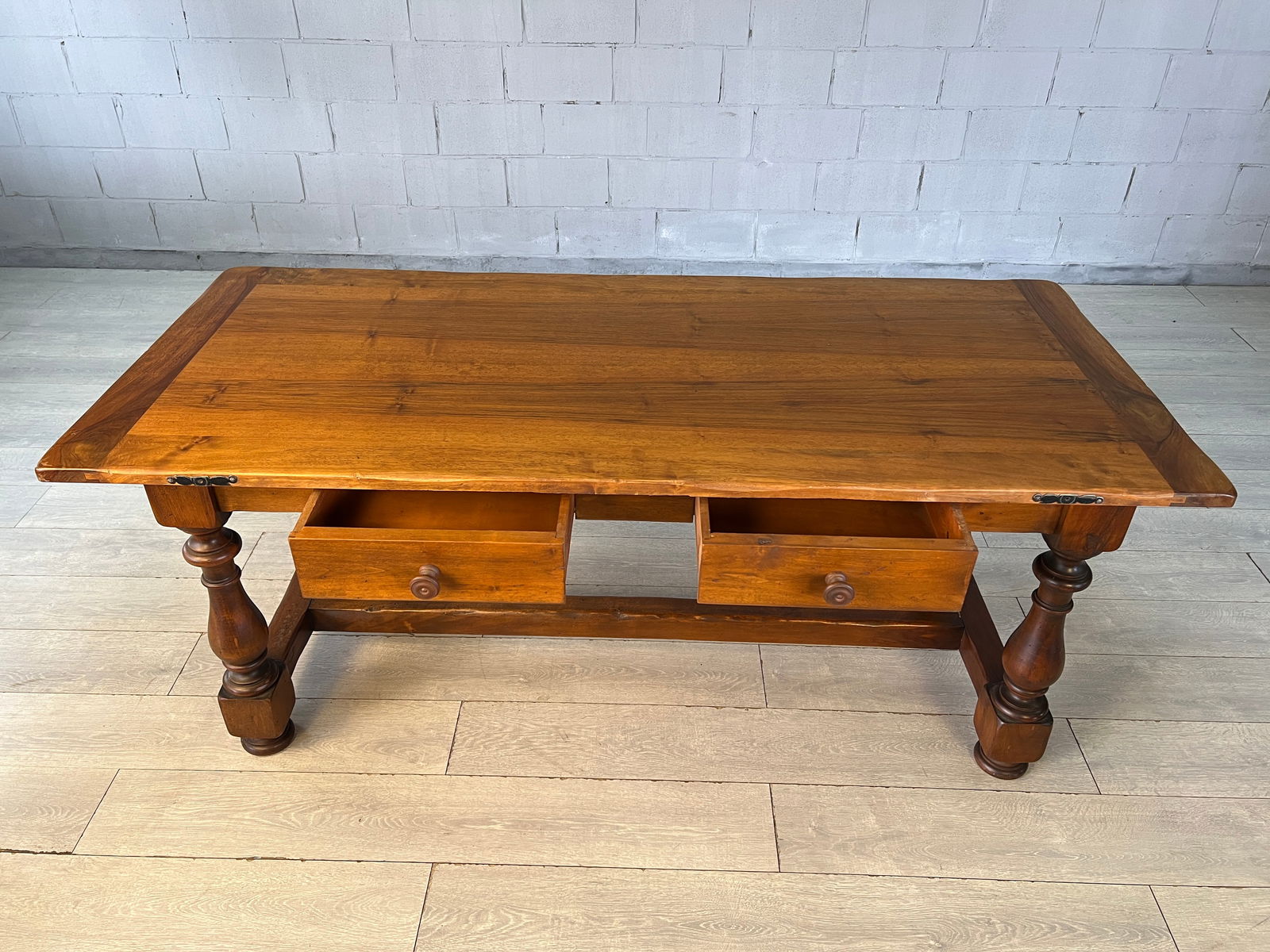 VINTAGE FRENCH FARMHOUSE DINING TABLE - 5