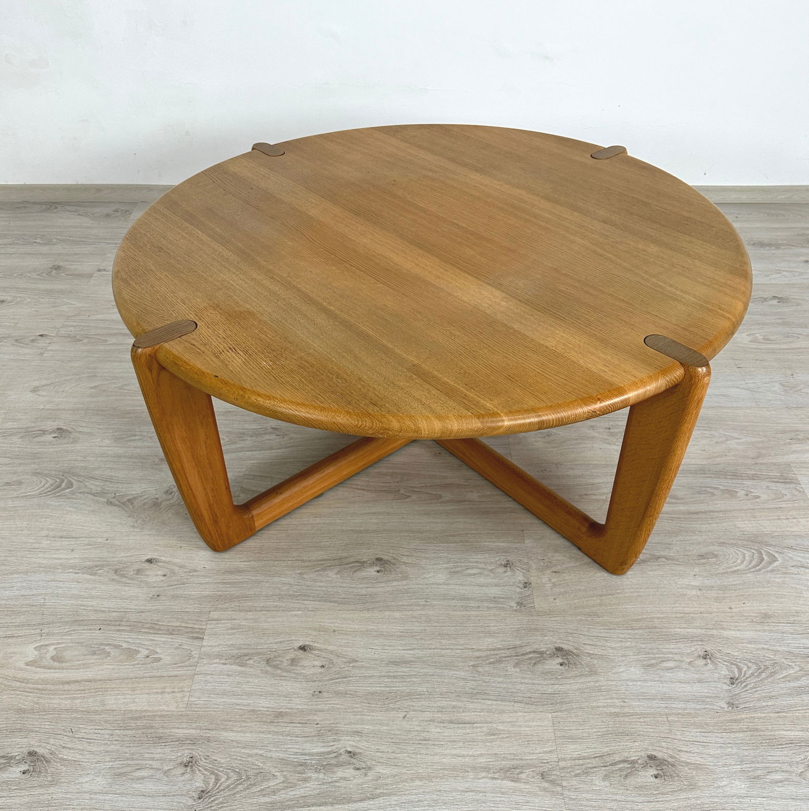 DANISH PINE COFFEE TABLE - 2