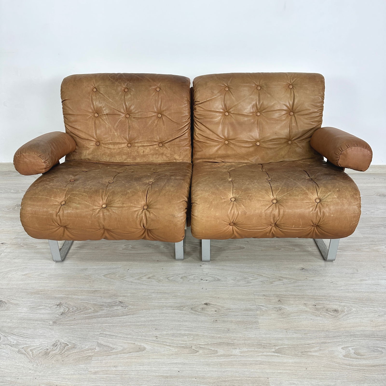 ITALIAN MODULAR LEATHER SOFA - 3