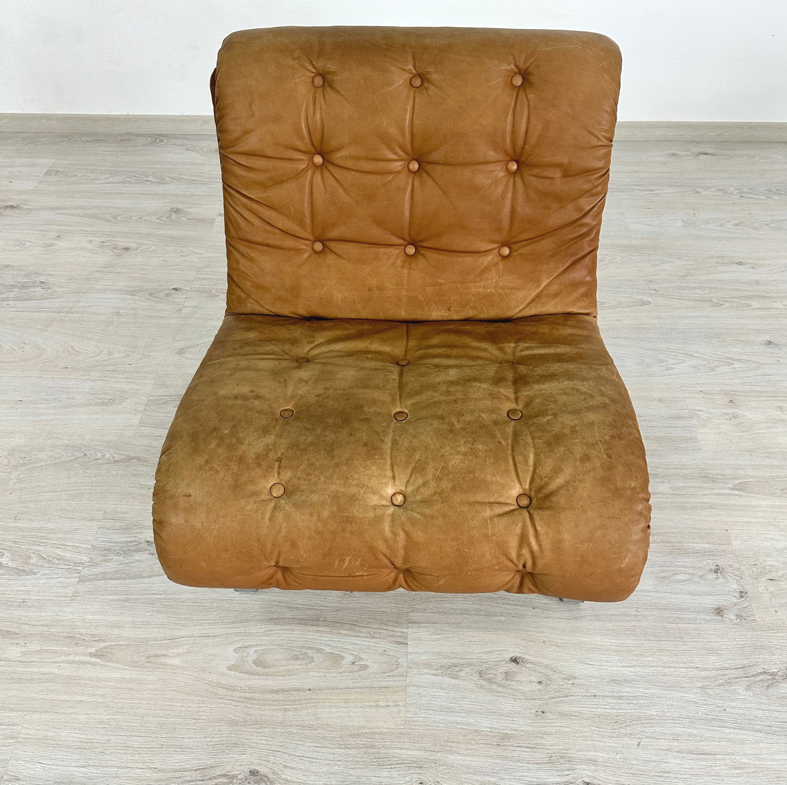 ITALIAN MODULAR LEATHER SOFA - 7