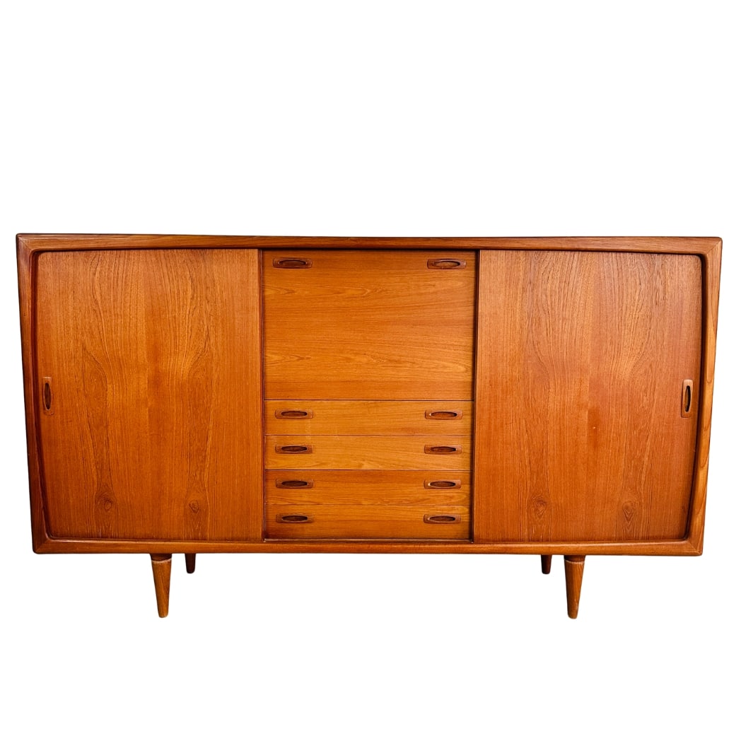 H.P. HANSEN DANISH SIDEBOARD, 1960s (1 of 14)