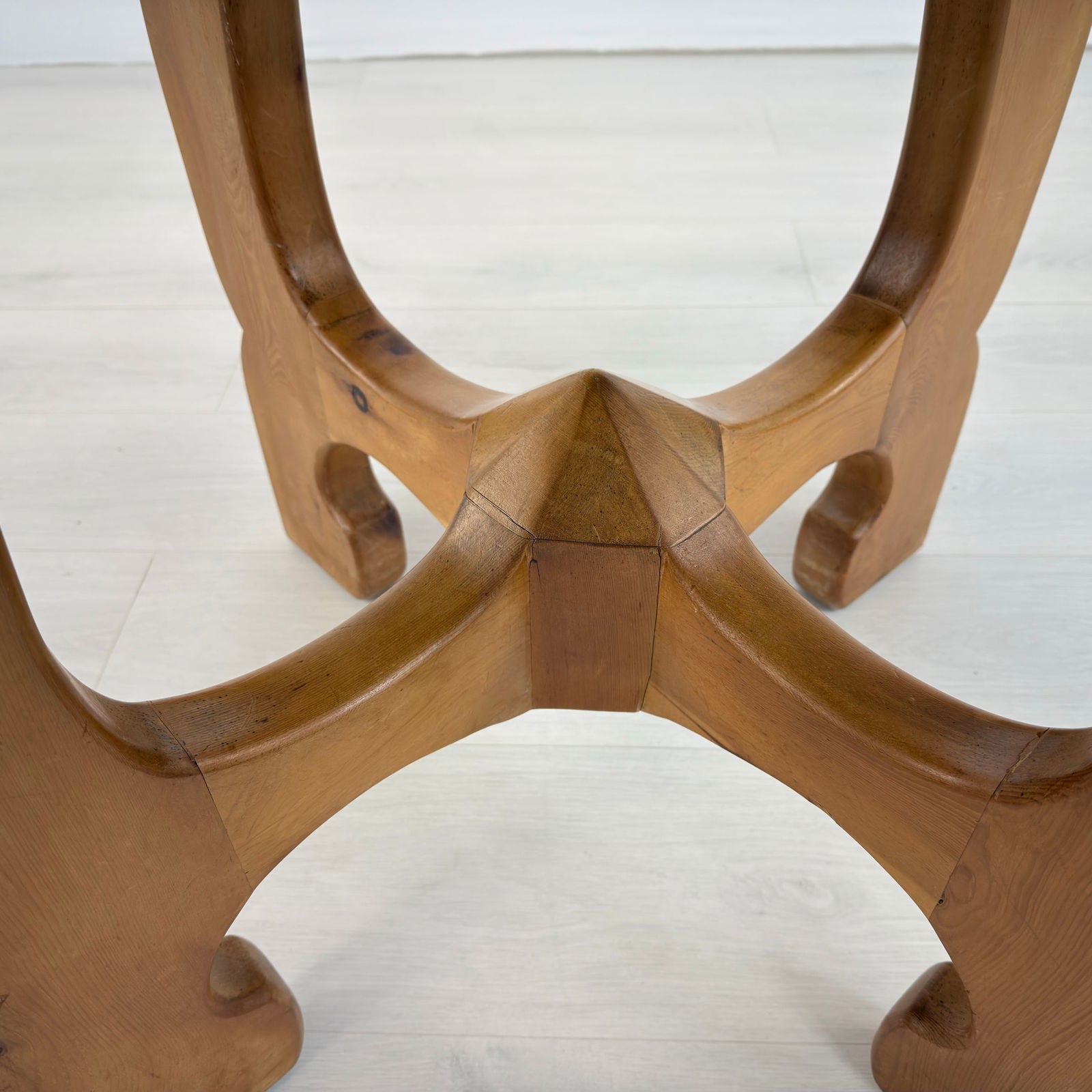 SCANDINAVIAN PINE BREAKFAST TABLE - 9