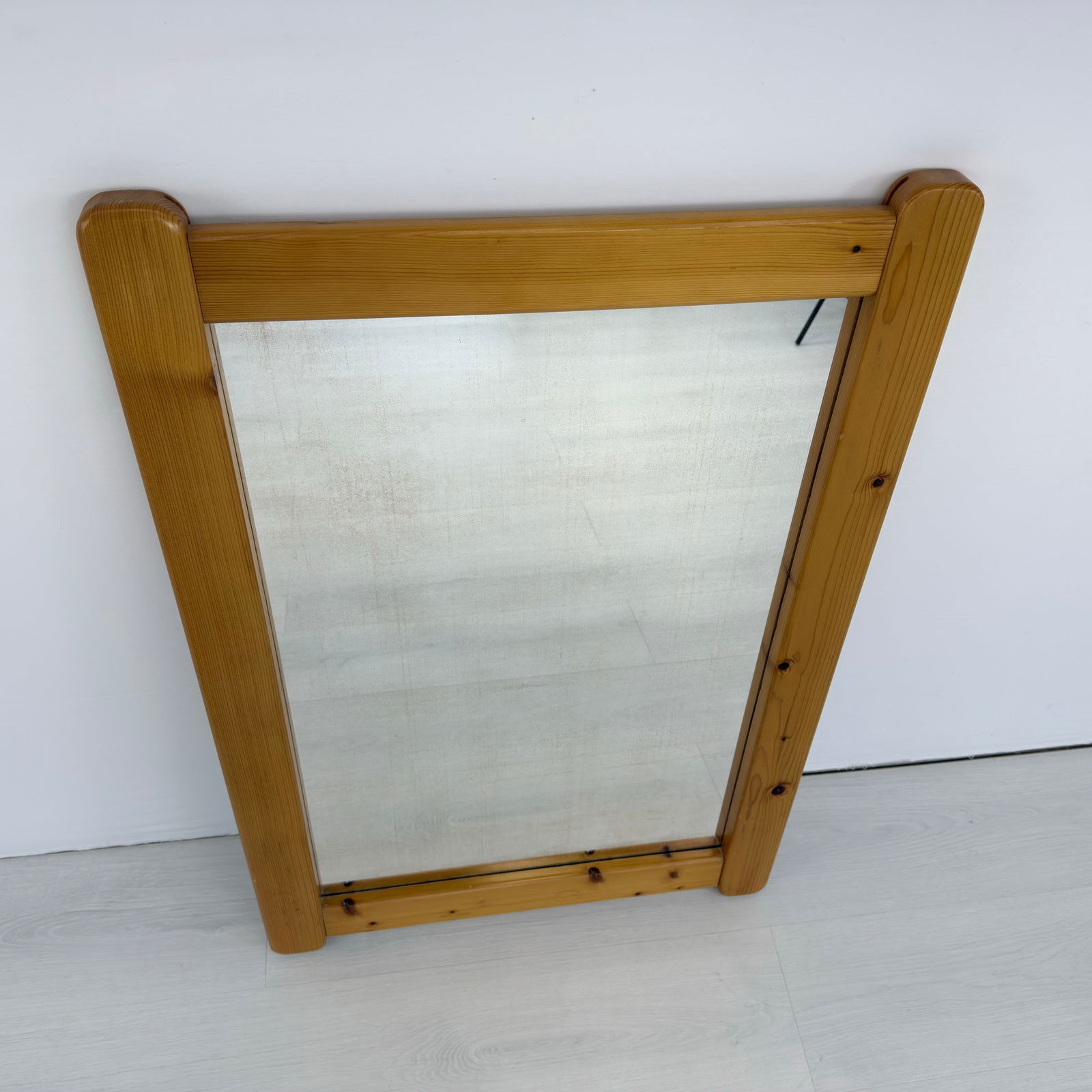 SCANDINAVIAN PINE MIRROR - 3