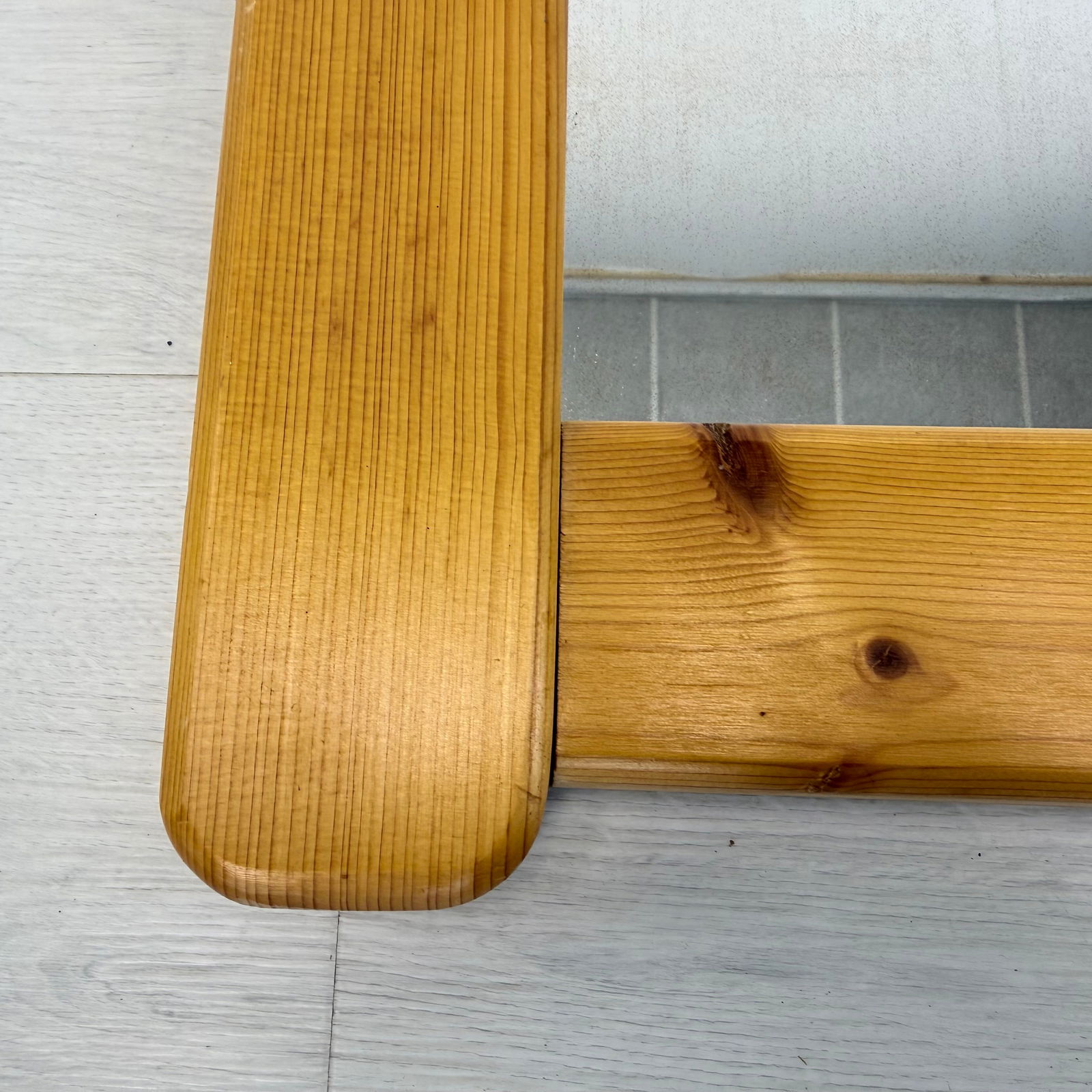 SCANDINAVIAN PINE MIRROR - 5