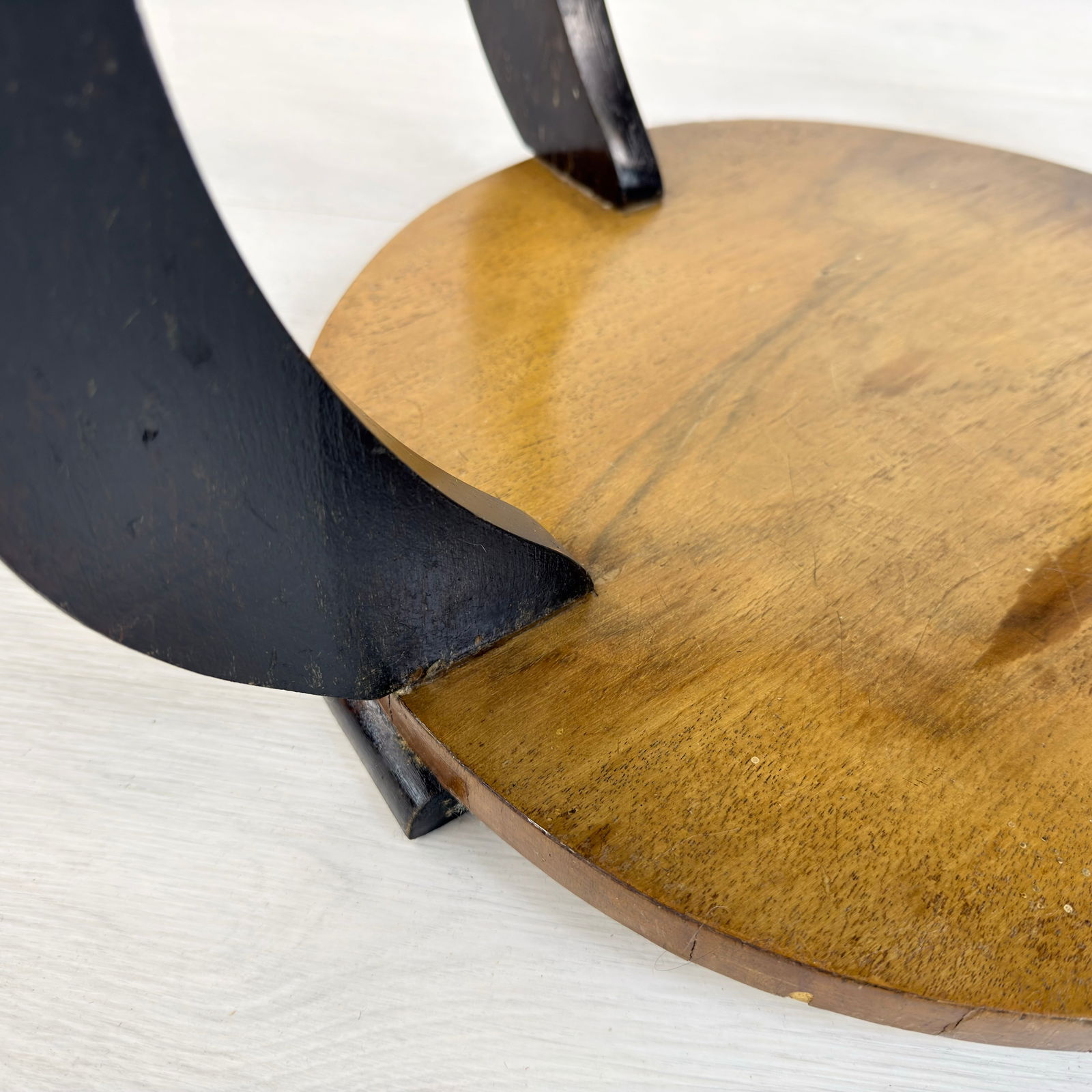 FRENCH ART DECO SIDE TABLE - 8