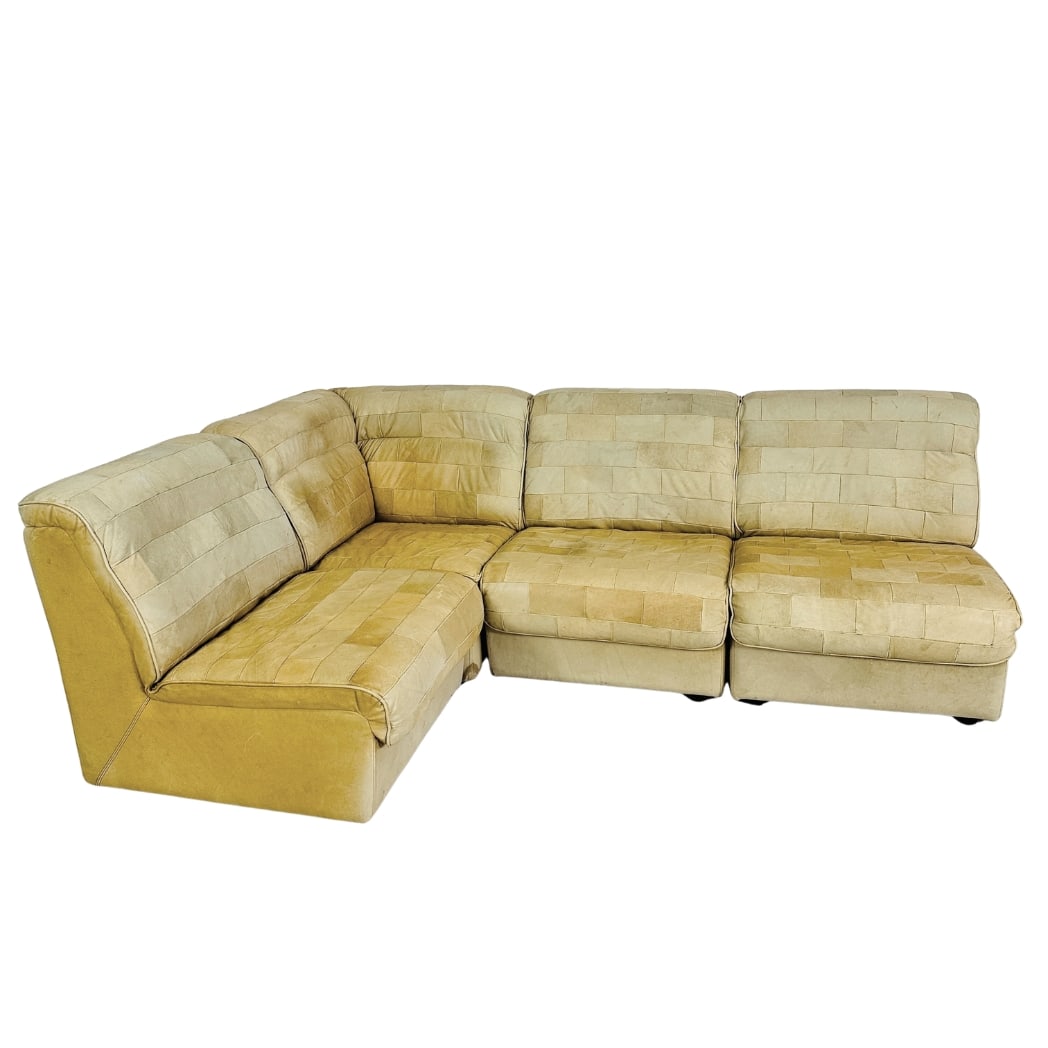 DE SEDE ATTR. LEATHER MODULAR SOFA (1 of 17)