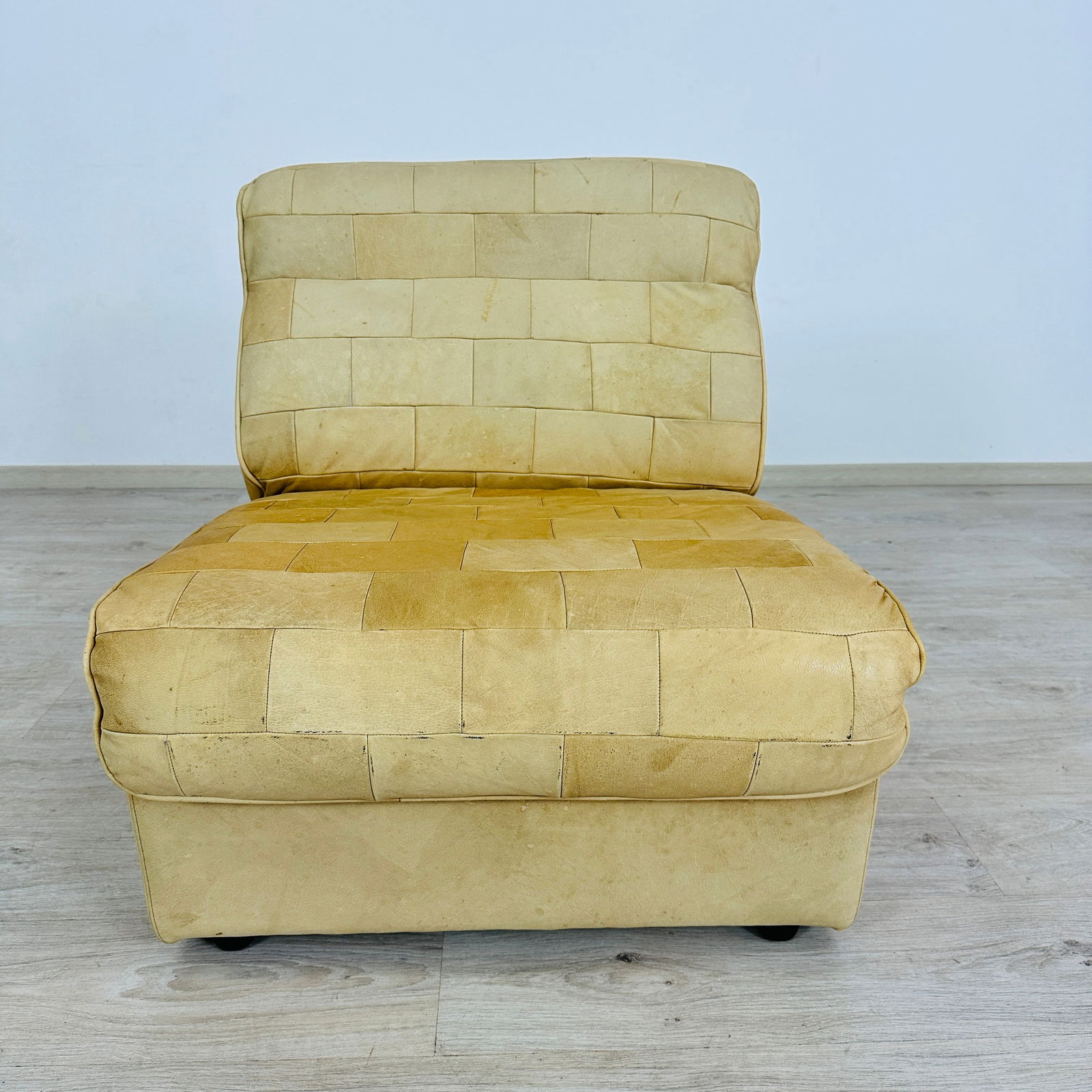 DE SEDE ATTR. LEATHER MODULAR SOFA - 8