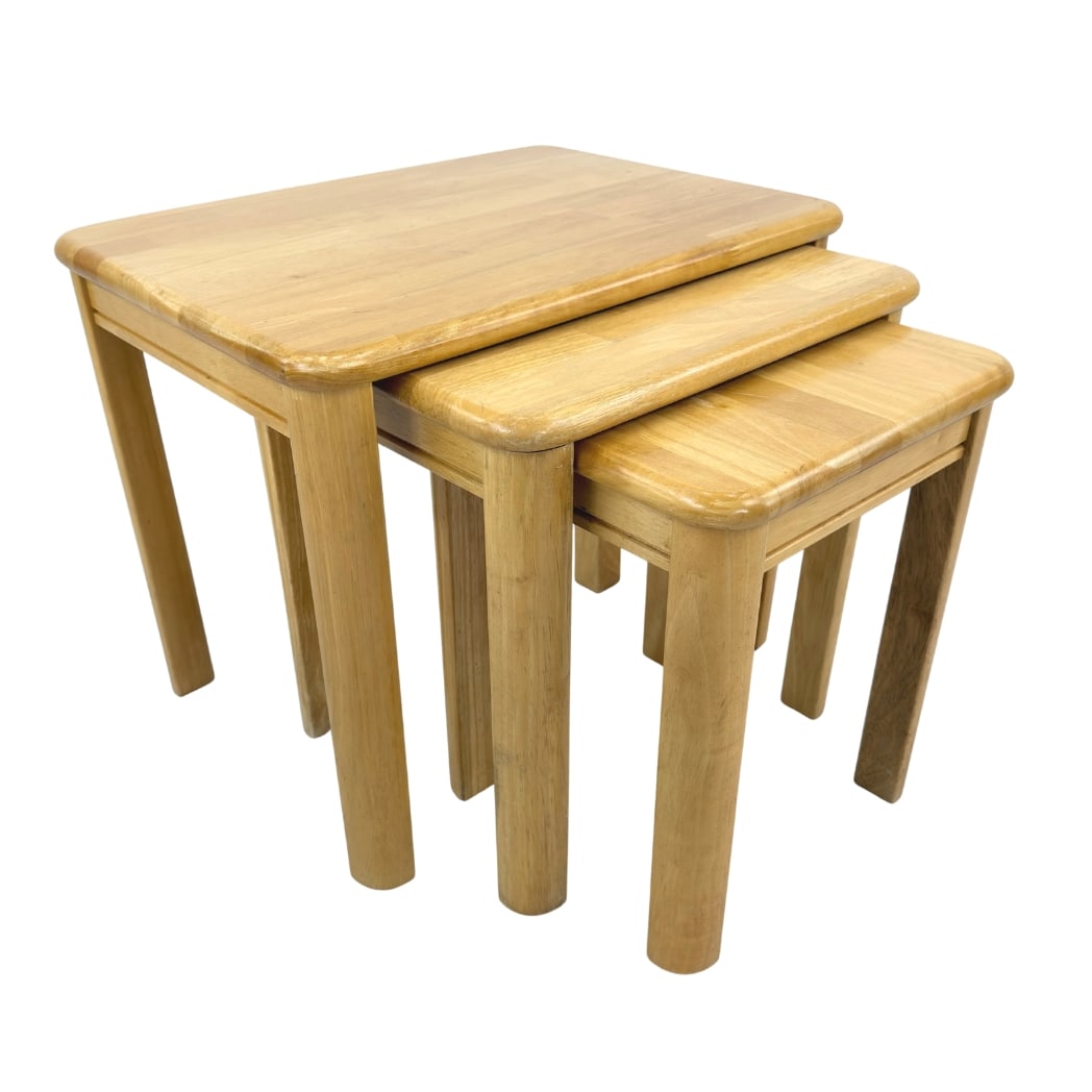 (3) RUSTIC NESTING TABLES: Dimensions: H 18” x W 21.5” x D 15.5”. Set of 3 Vintage Rustic oak nesting tables.