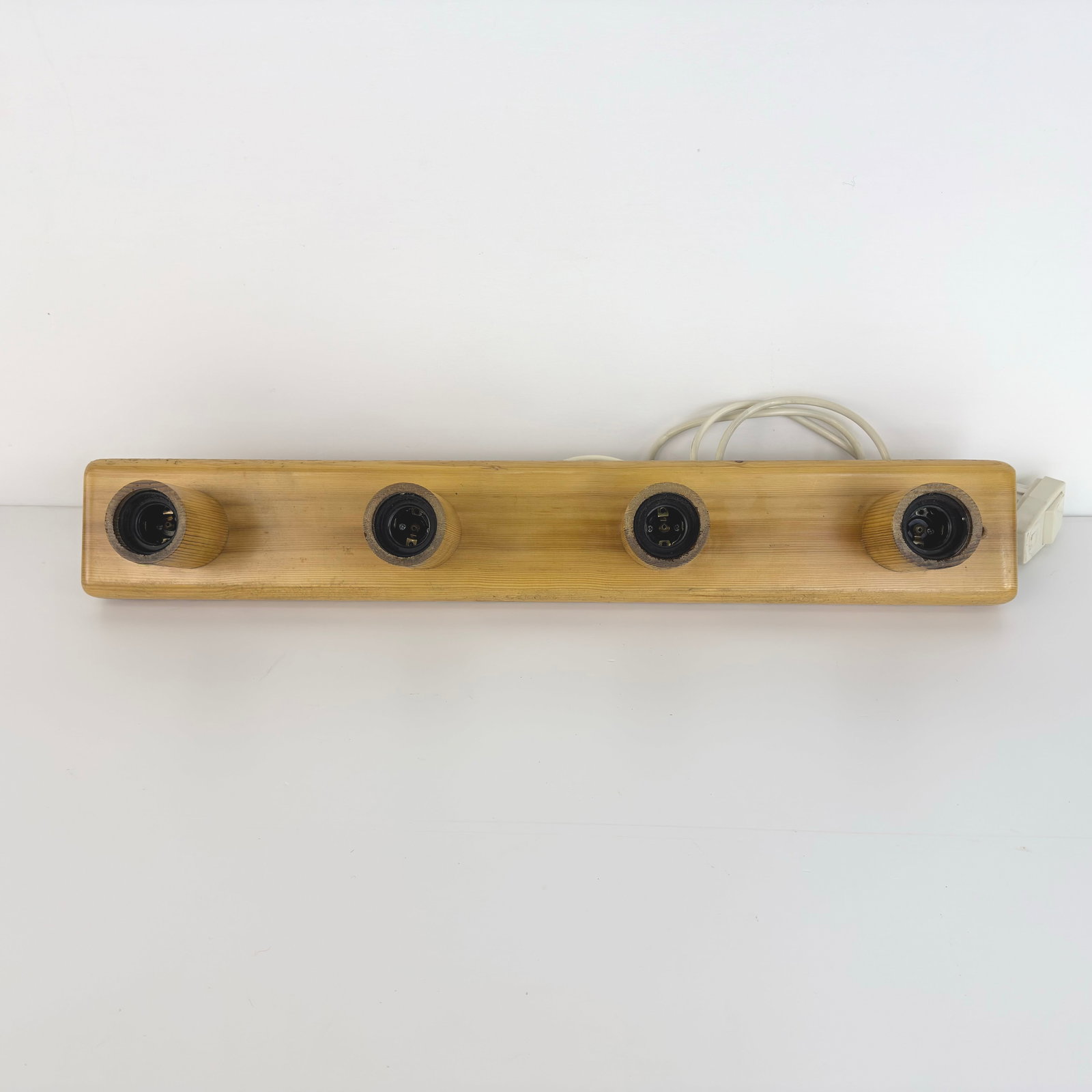 SCANDINAVIAN CEILING LIGHT - 6