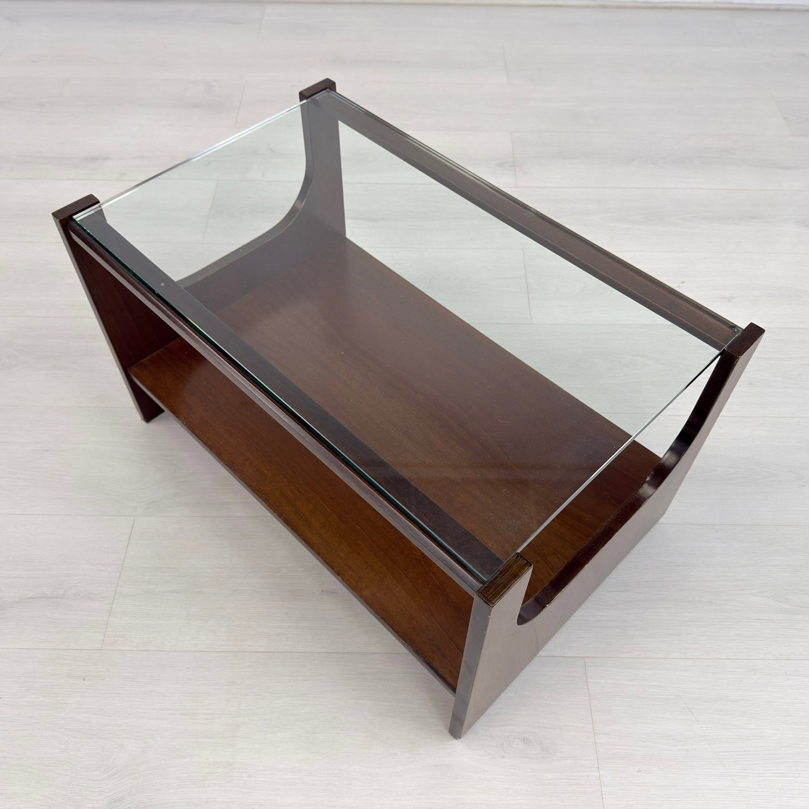 ITALIAN SPACE AGE COFFEE TABLE - 2