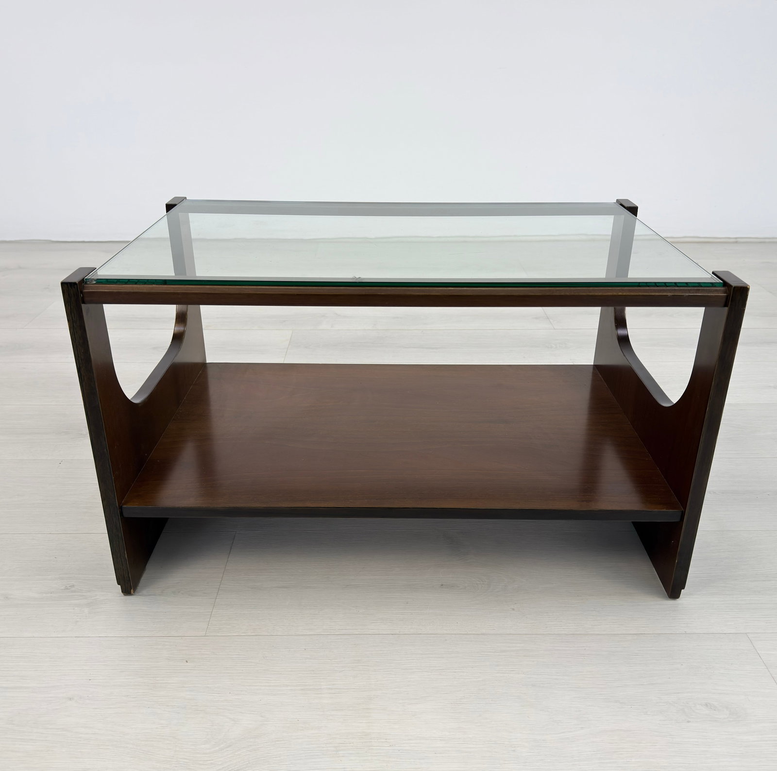 ITALIAN SPACE AGE COFFEE TABLE - 5
