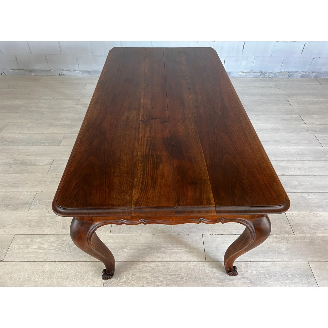 FRENCH LOUIS XV DINING TABLE - 5