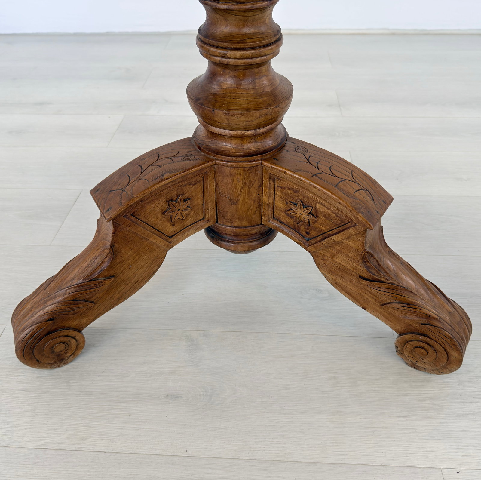 FRENCH PINE PEDESTAL SIDE TABLE - 9