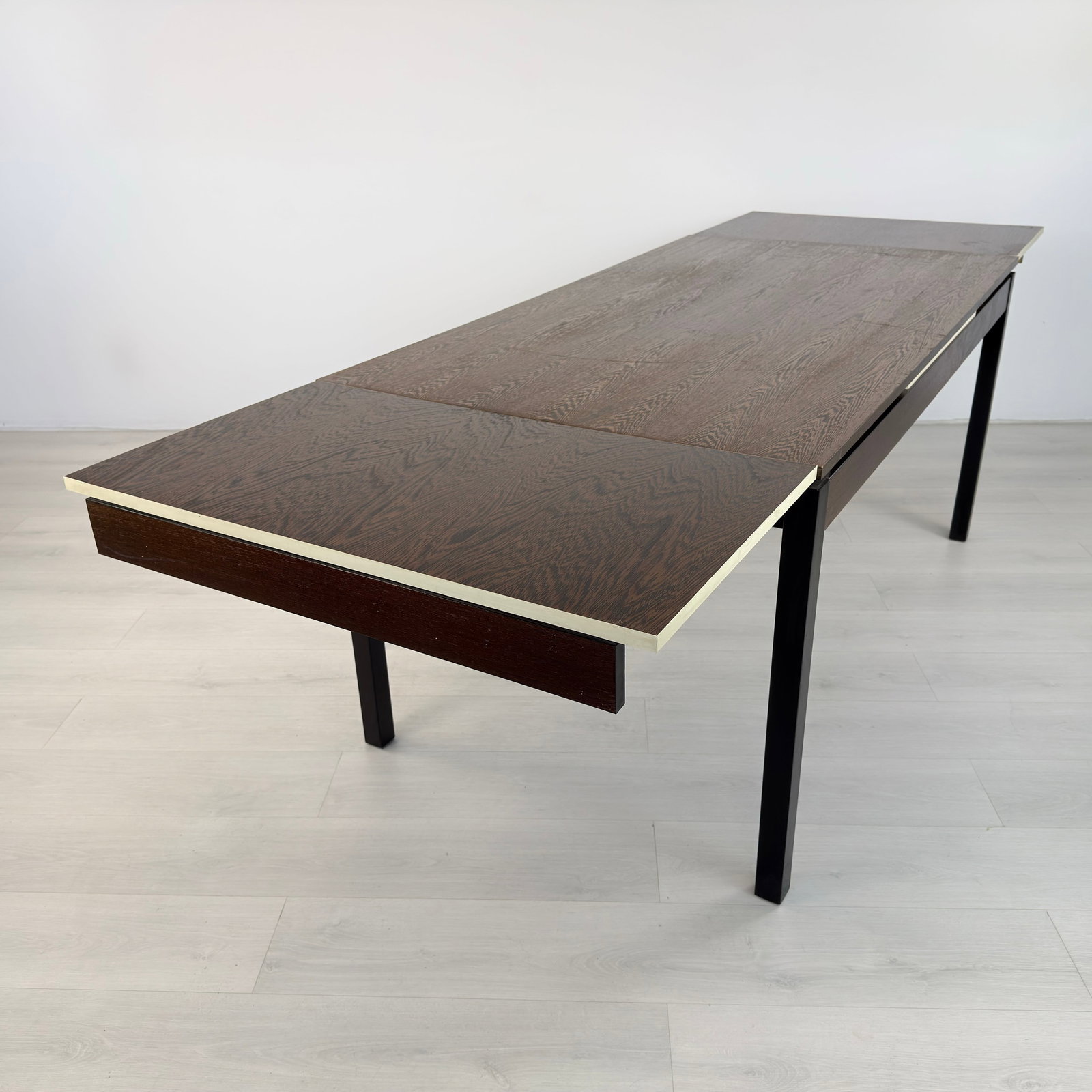 SCANDINAVIAN EXTENDABLE DINING TABLE - 2