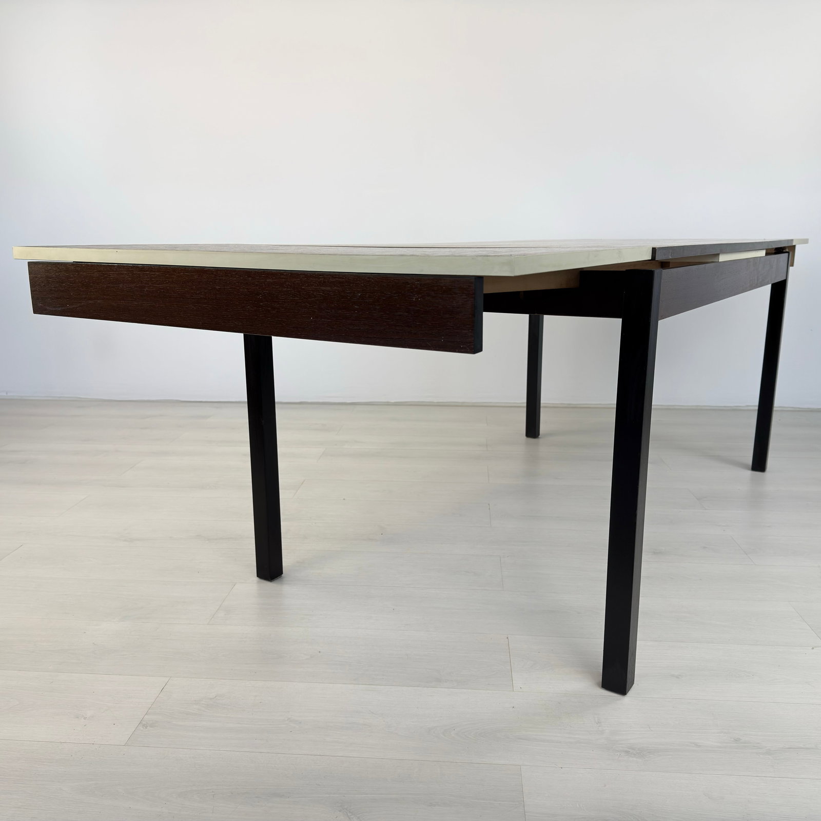 SCANDINAVIAN EXTENDABLE DINING TABLE - 8