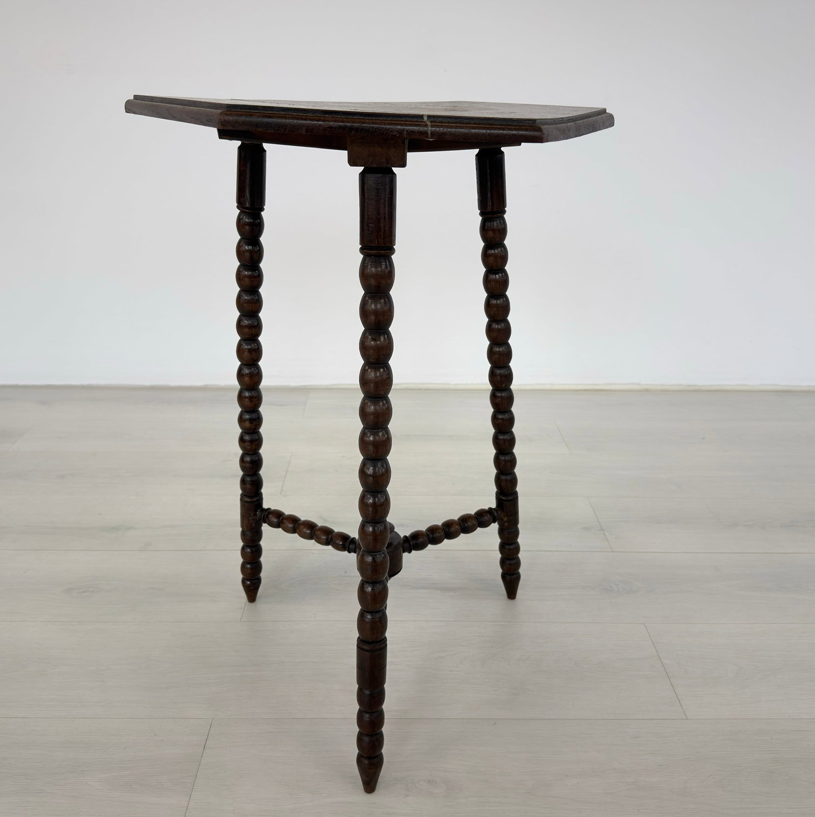 ITALIAN HEXAGNAL SIDE TABLE - 4