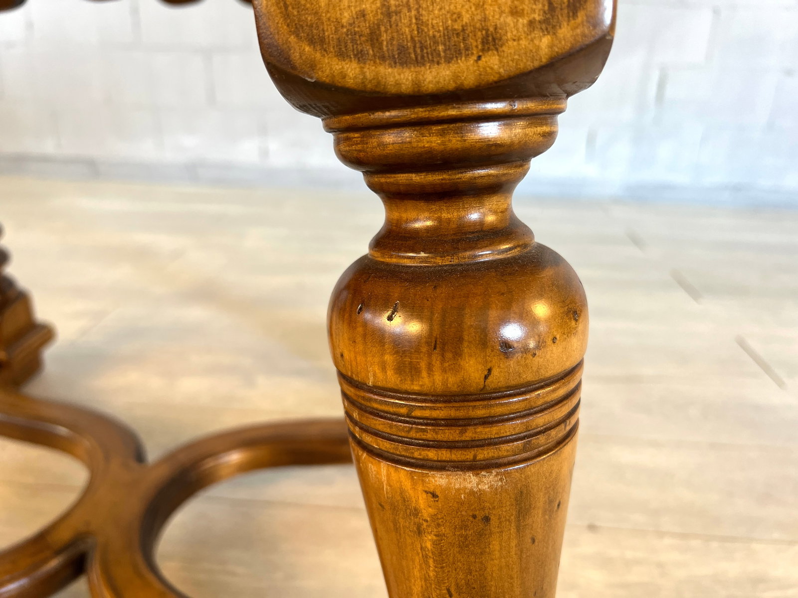 ALPINE SWISS EXTENDABLE DINING TABLE, 18C - 12