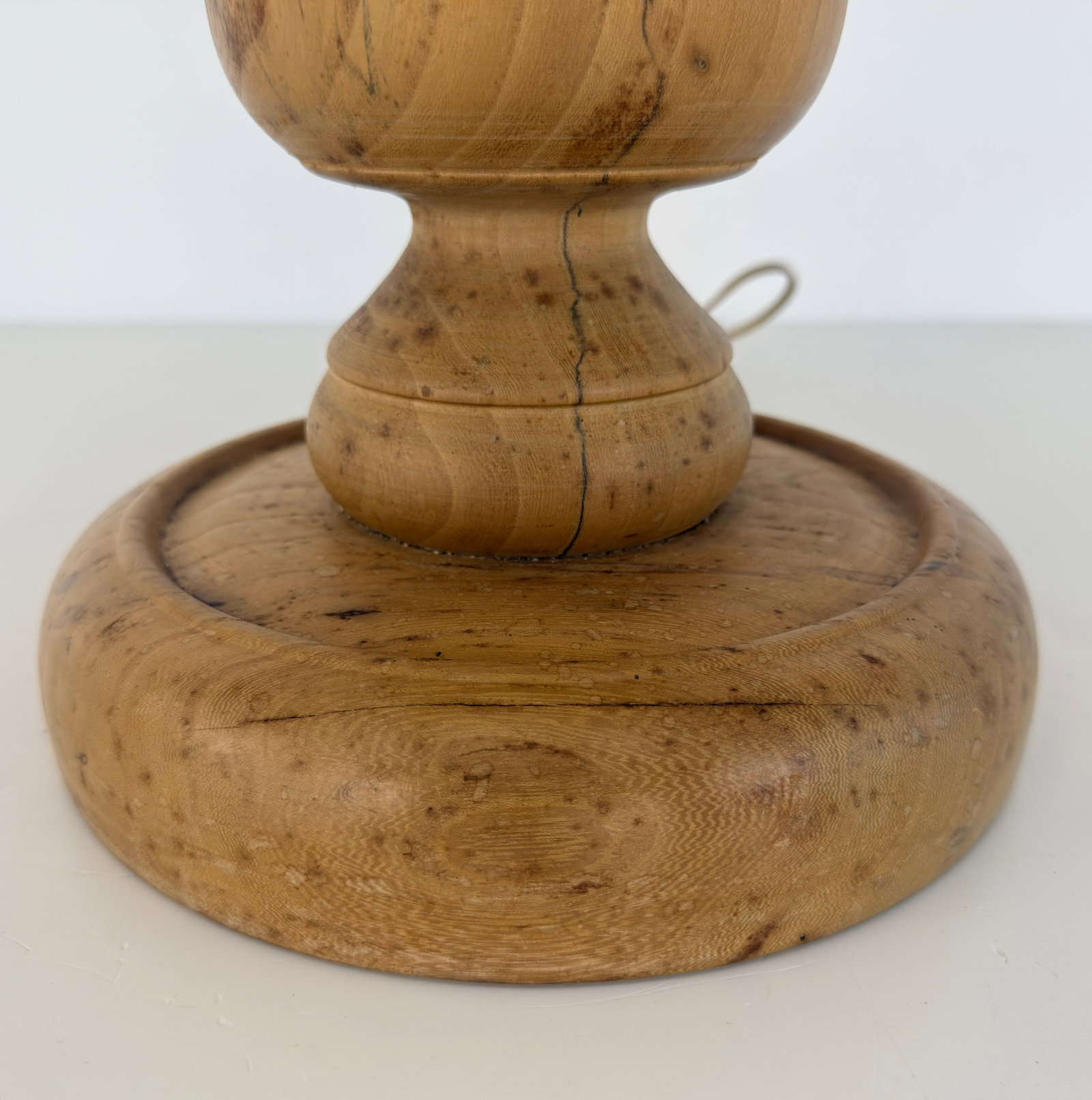 VINTAGE TABLE LAMP - 7