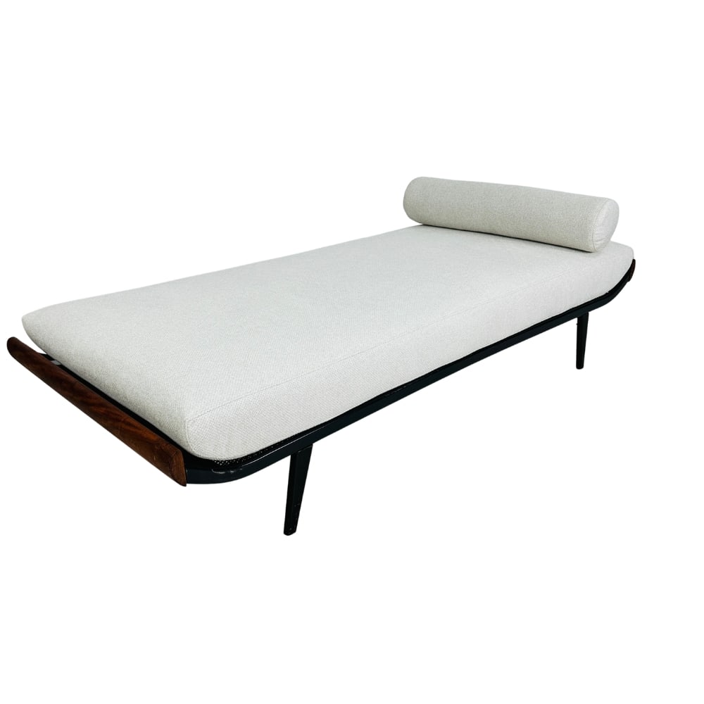 DICK CORDEMEIJER FOR AUPING CLEOPATRA DAYBED (1 of 6)