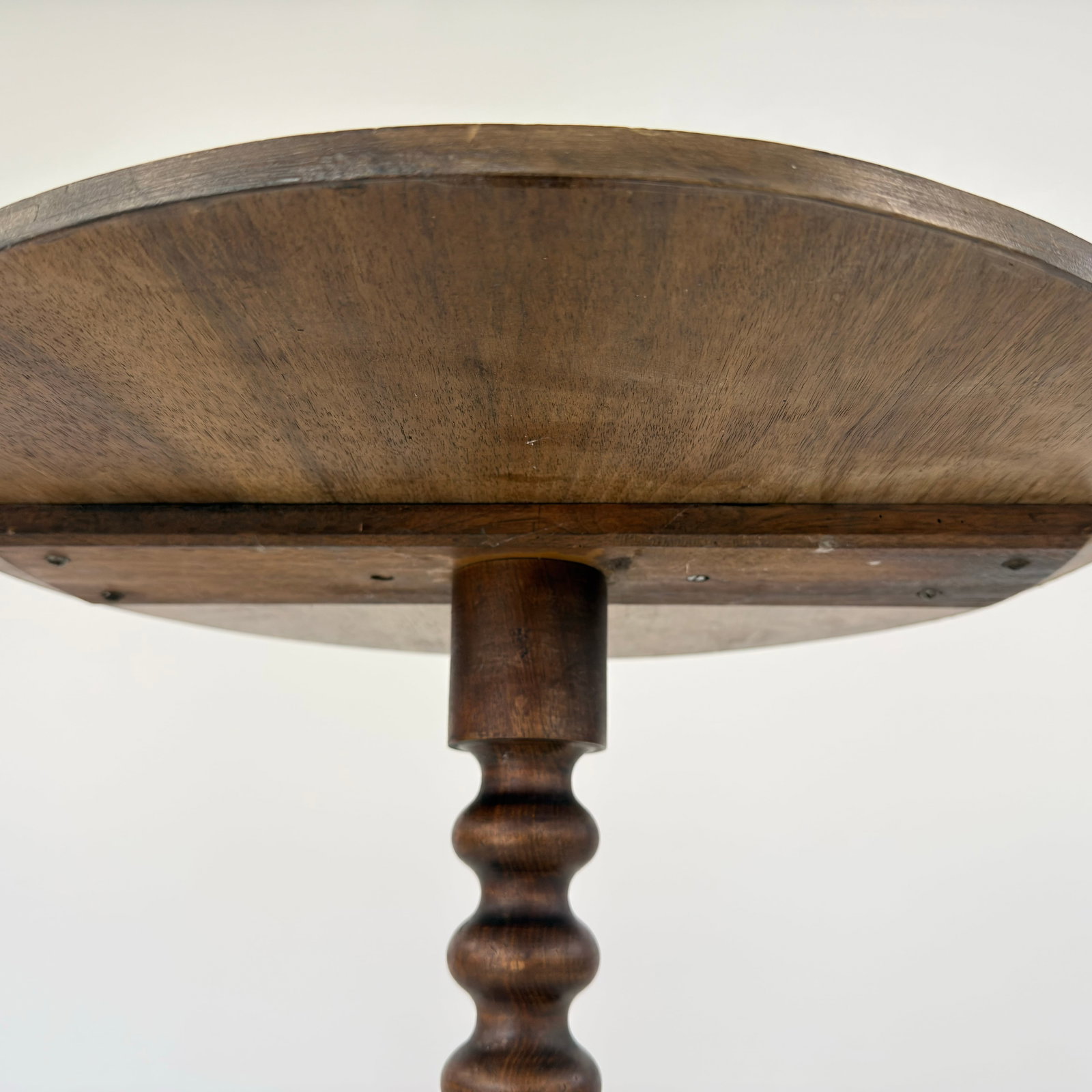 ANTIQUE VICTORIAN SIDE TABLE - 6