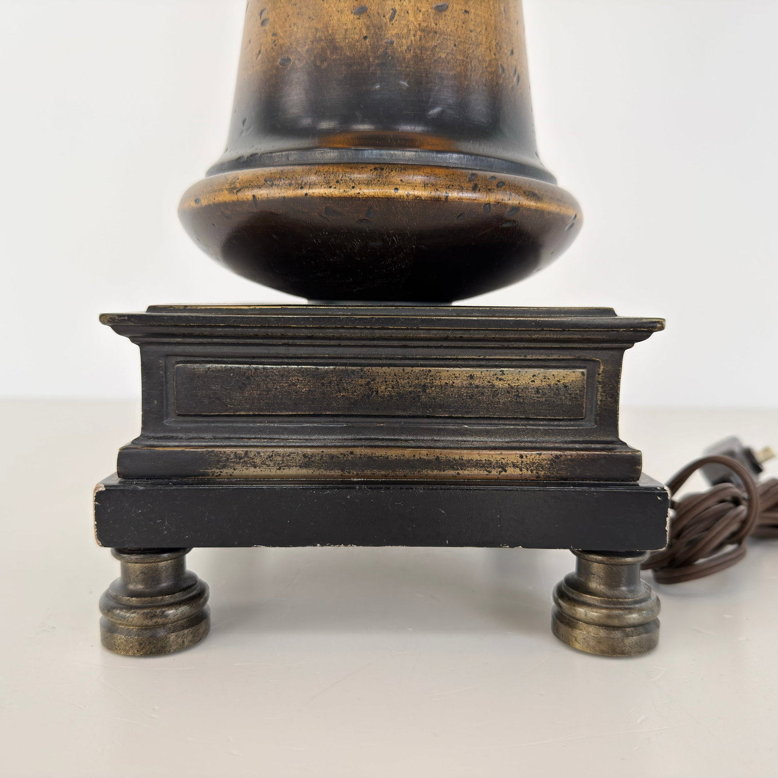 FREDERICK COOPER TABLE LAMP - 7