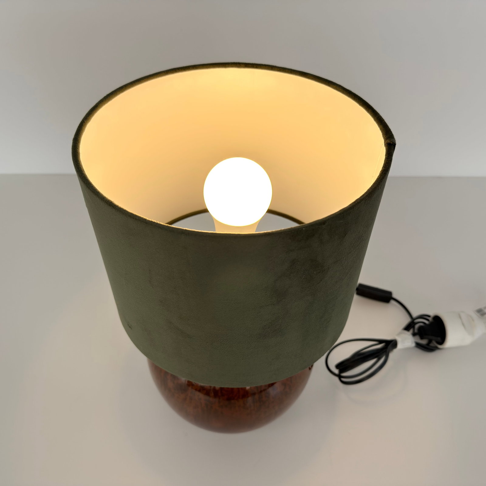 CERAMIC TABLE LAMP - 3