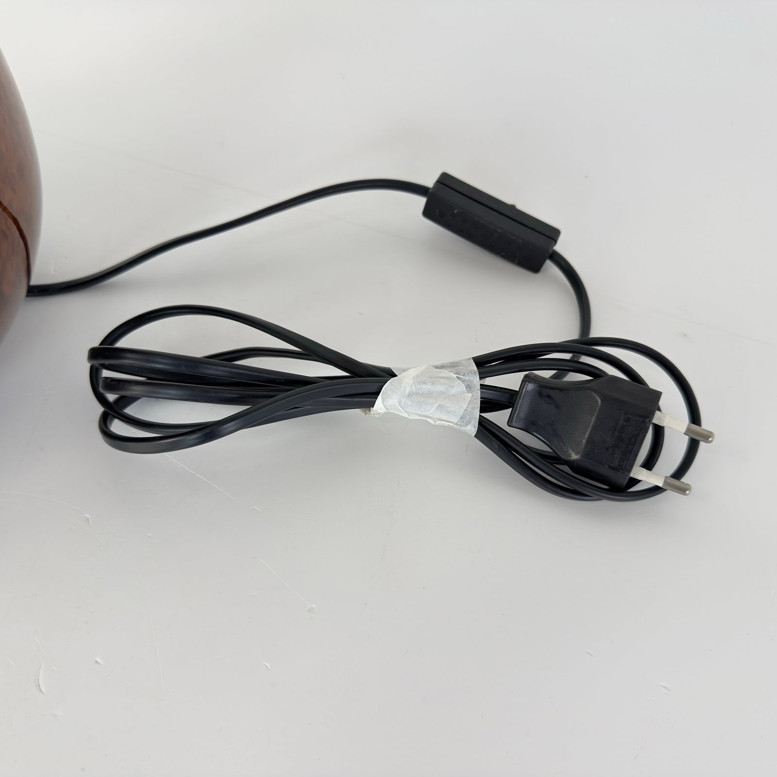 CERAMIC TABLE LAMP - 8