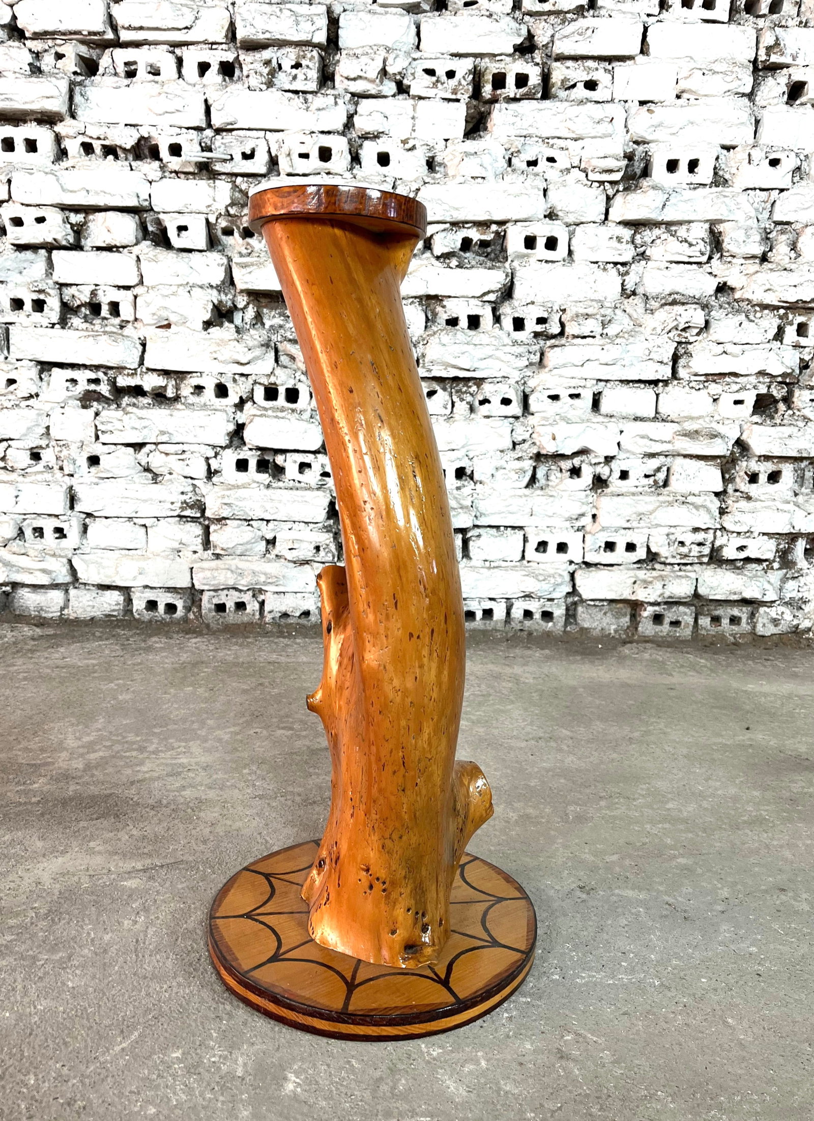 RUSTIC PLANT STAND - 2