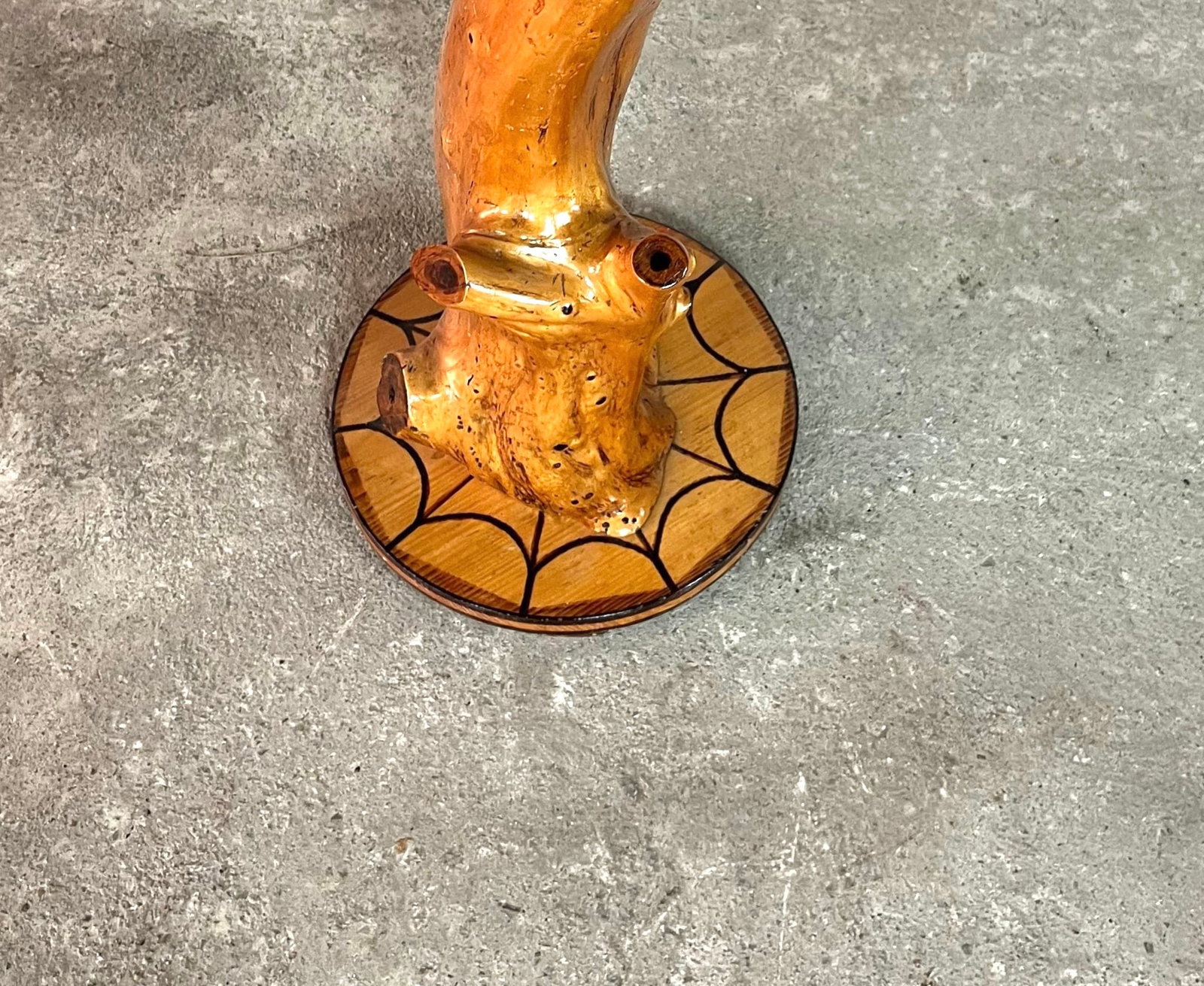 RUSTIC PLANT STAND - 5