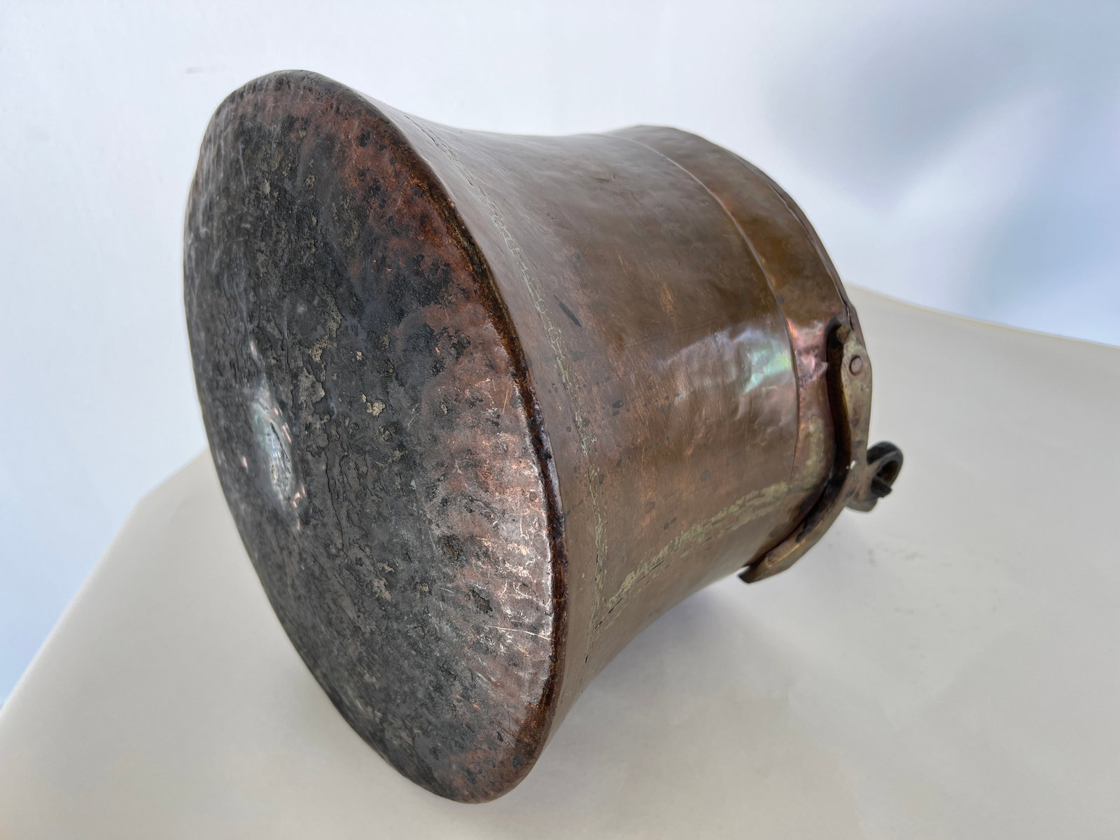 ANTIQUE COPPER CAULDRON - 8