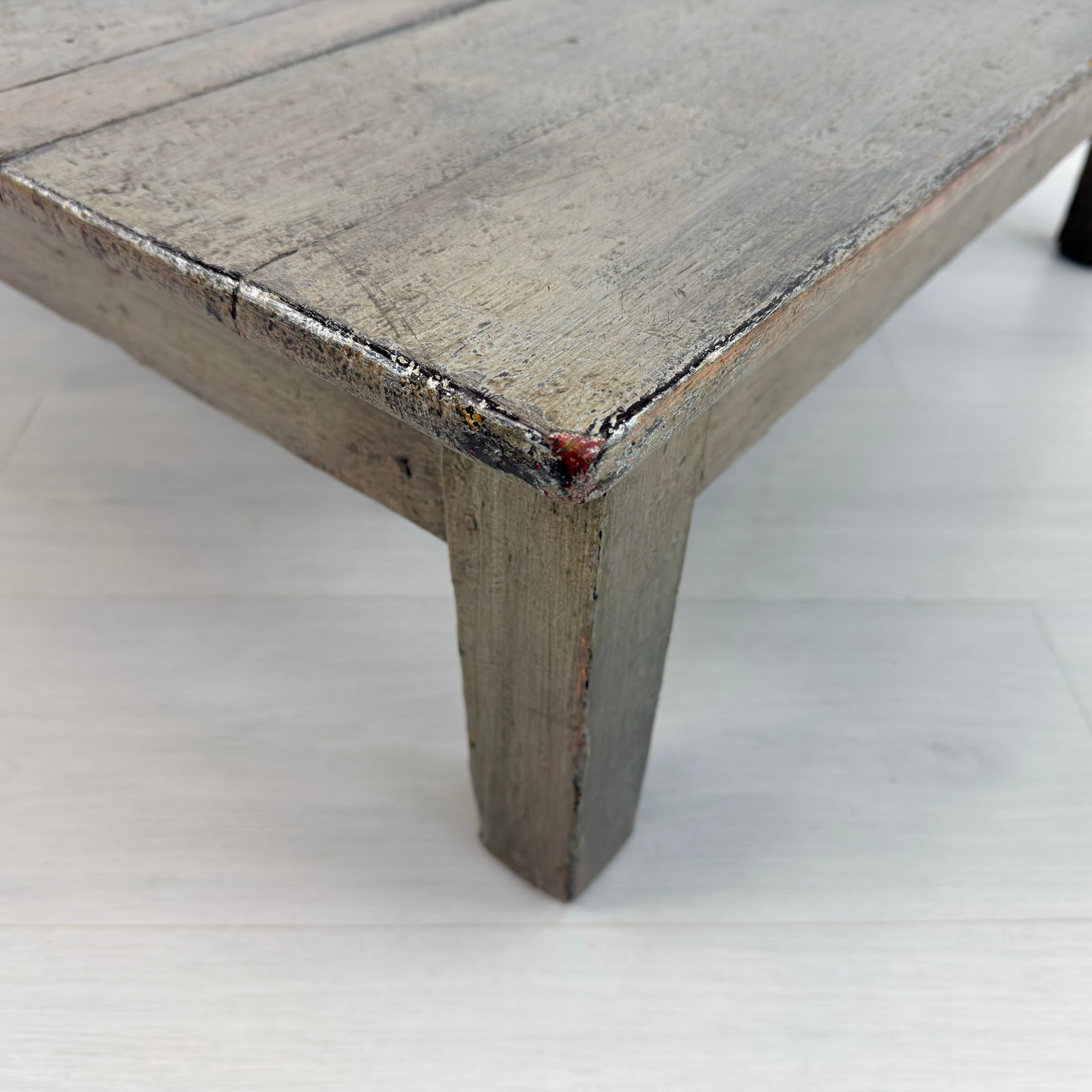 RUSTIC COFFEE TABLE - 6