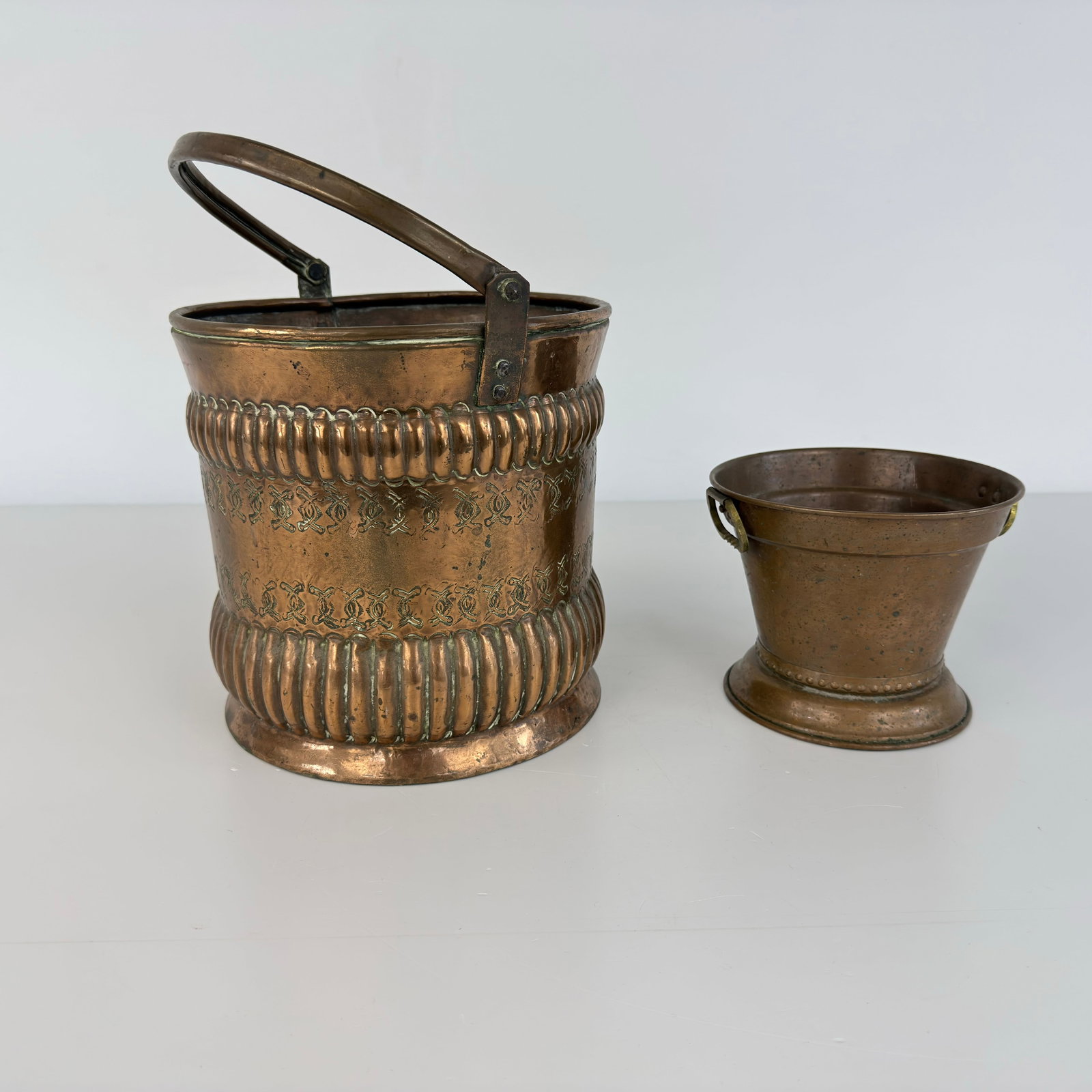 COPPER BUCKET AND FLOWER POT (1 of 5)