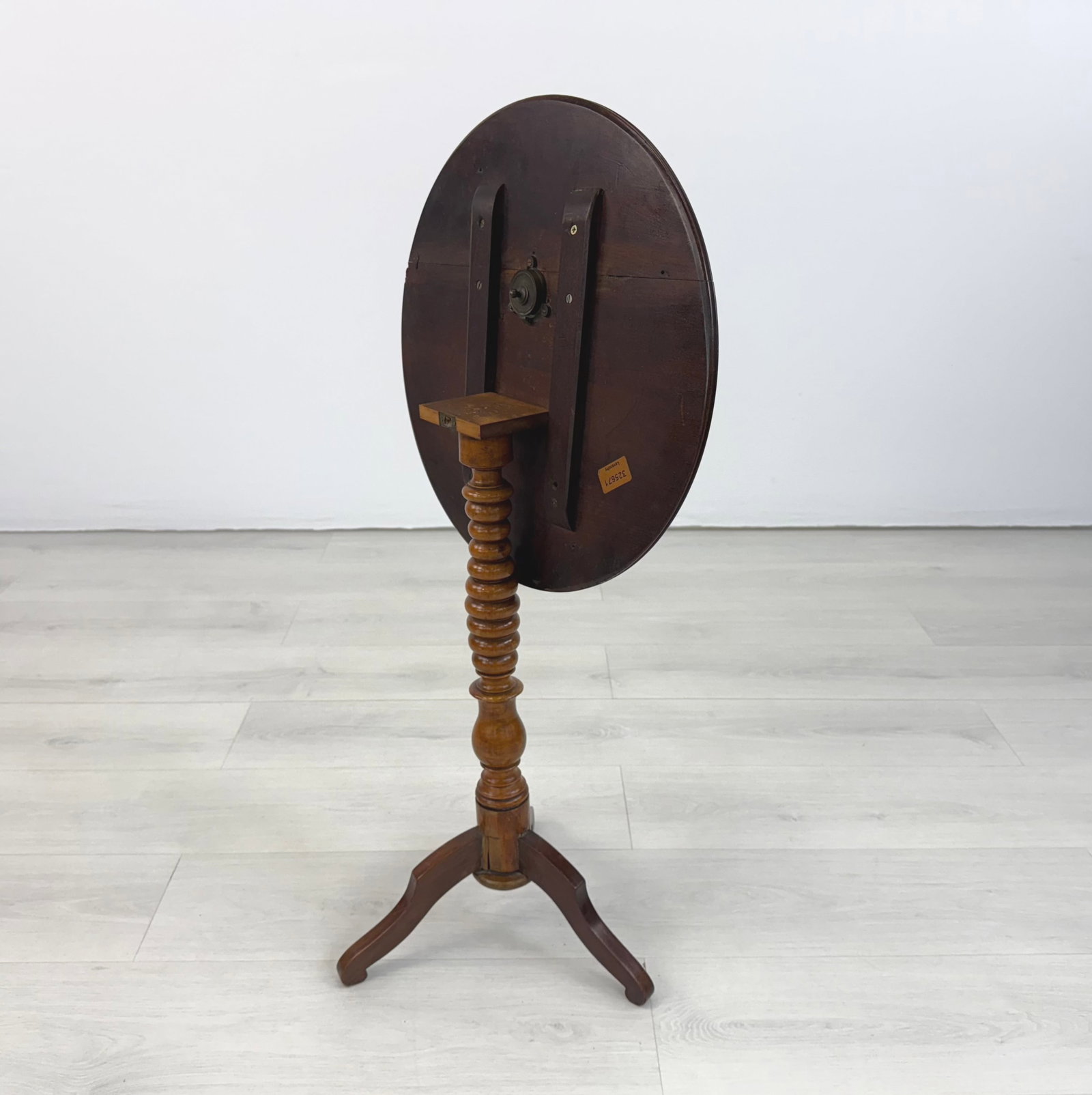 VICTORIAN TILT TOP SIDE TABLE - 5