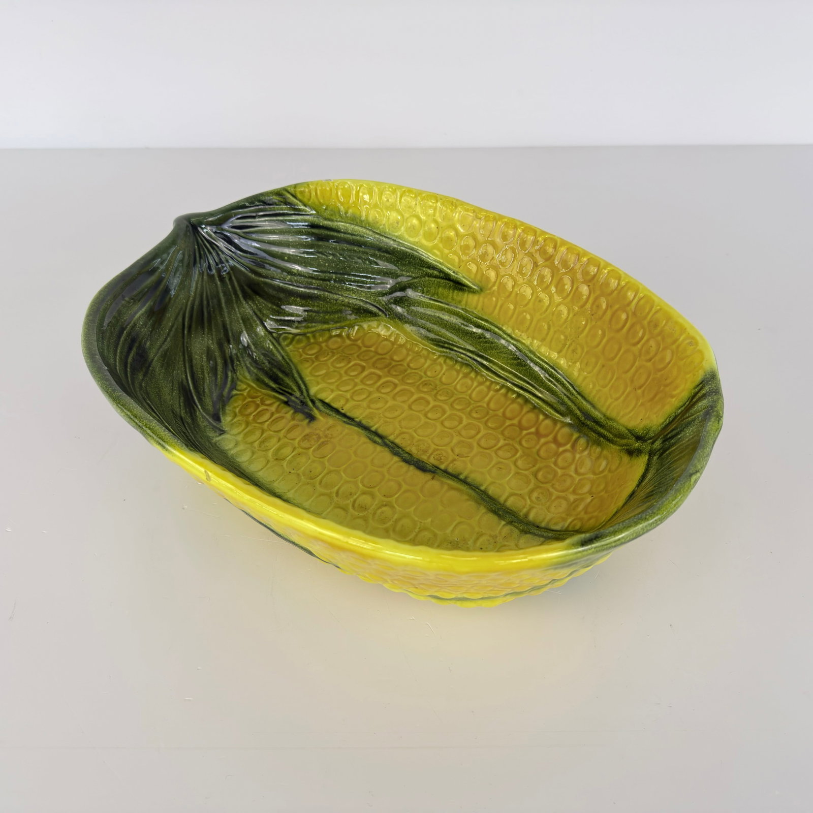 ITALIAN CERAMIC CORN BOWL (1 of 7)