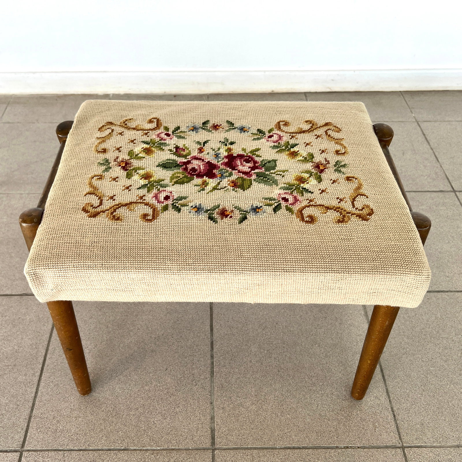 FRENCH NEEDLEPOINT FOOTSTOOL (1 of 5)
