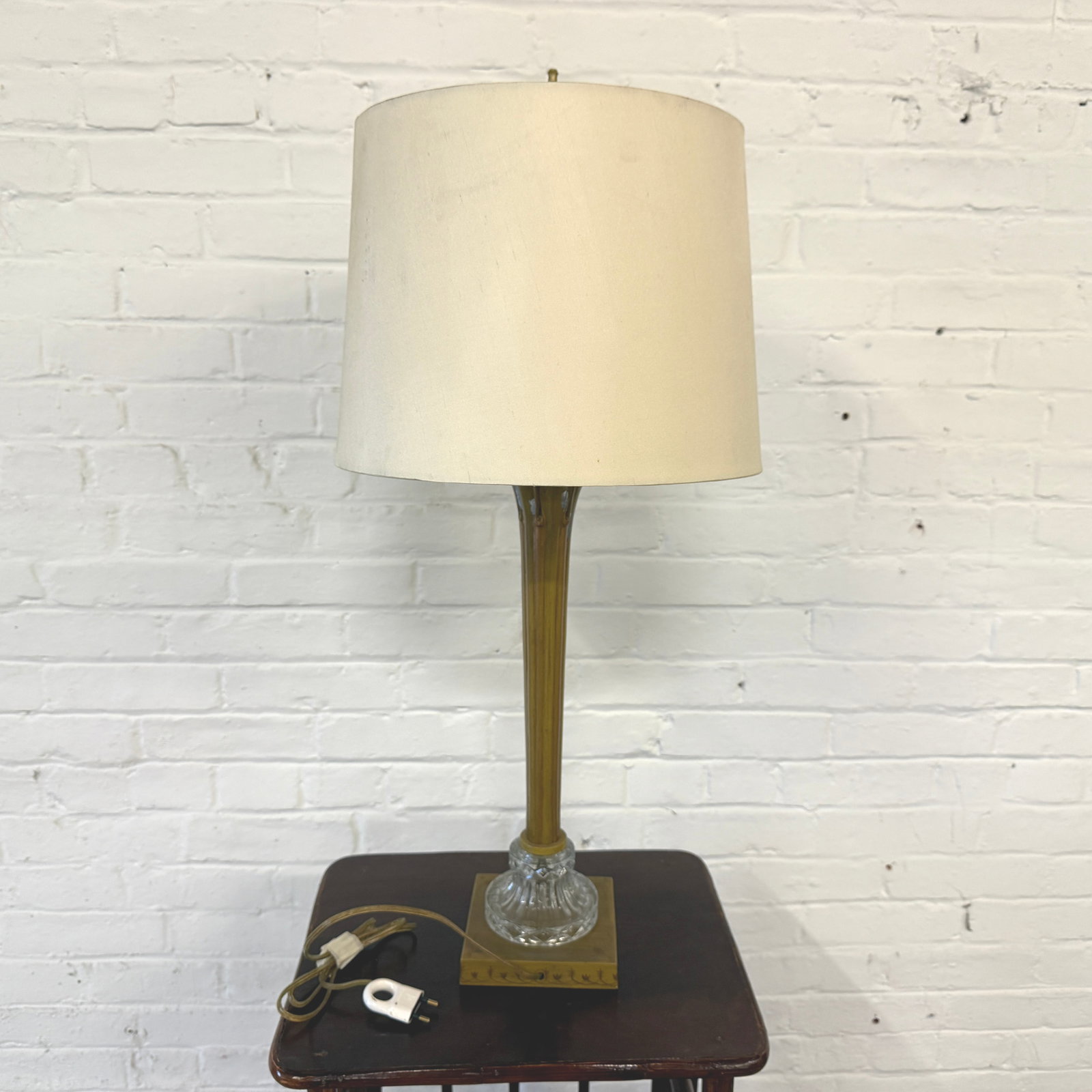FRENCH TABLE LAMP (1 of 8)