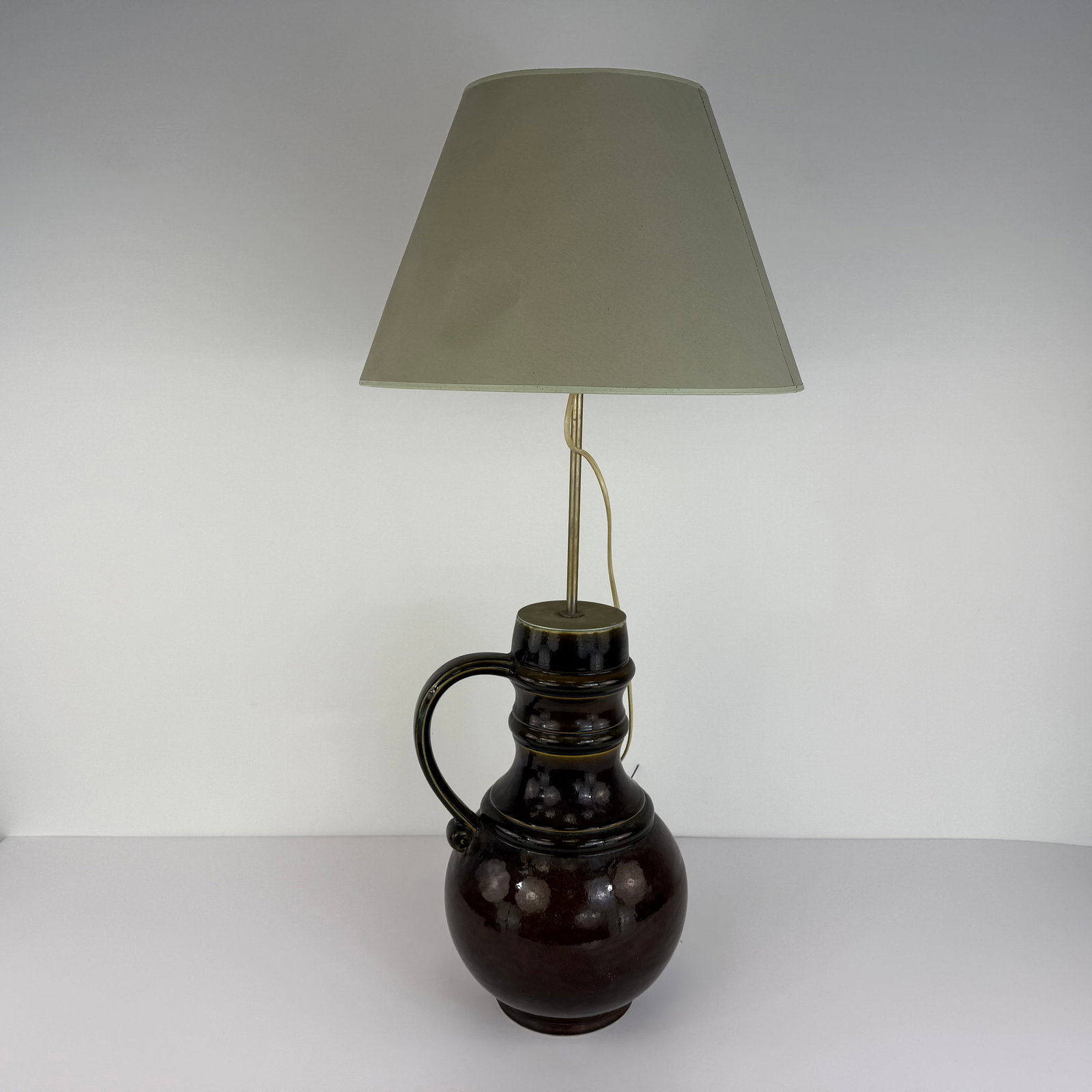 FRENCH CERAMIC TABLE LAMP - 3