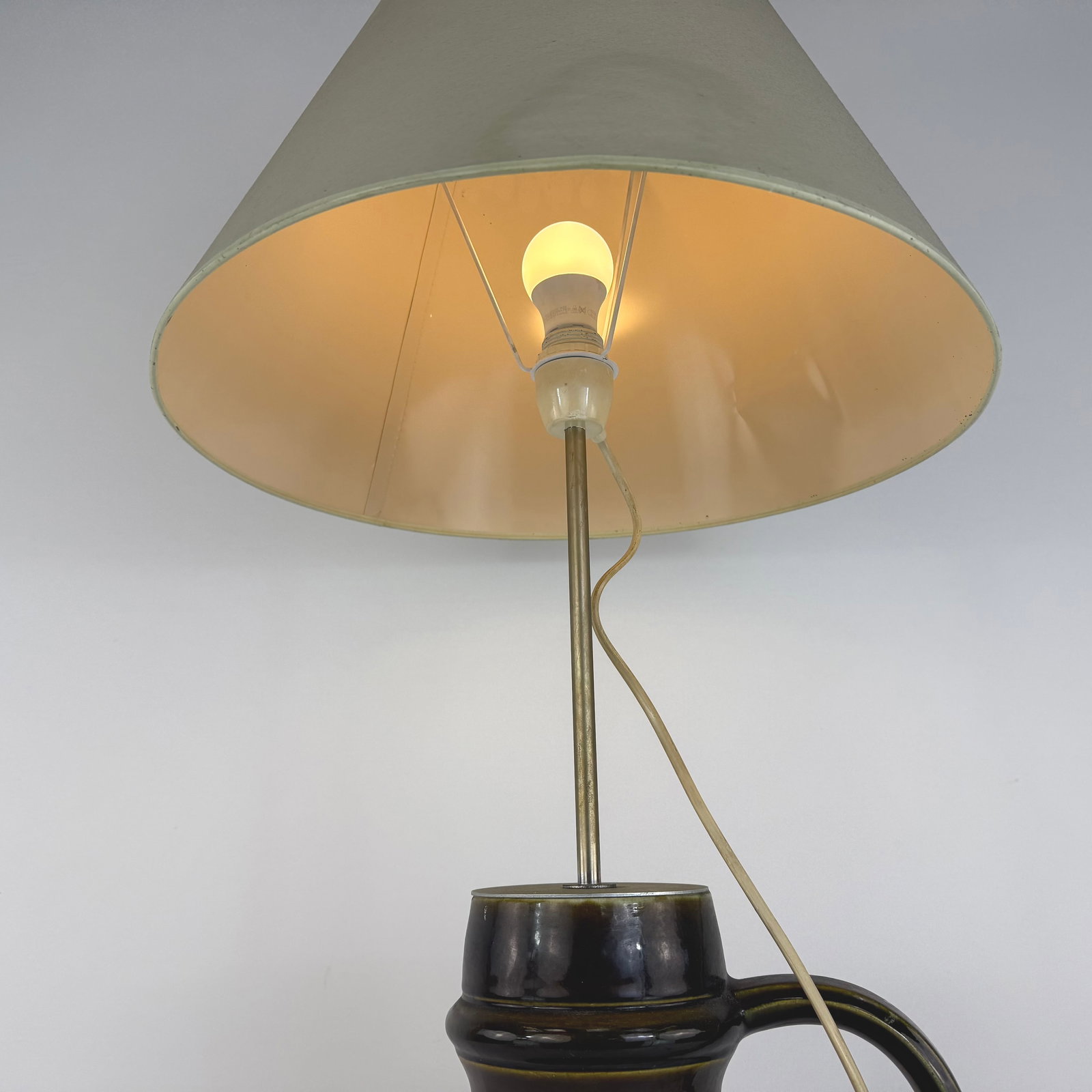 FRENCH CERAMIC TABLE LAMP - 5