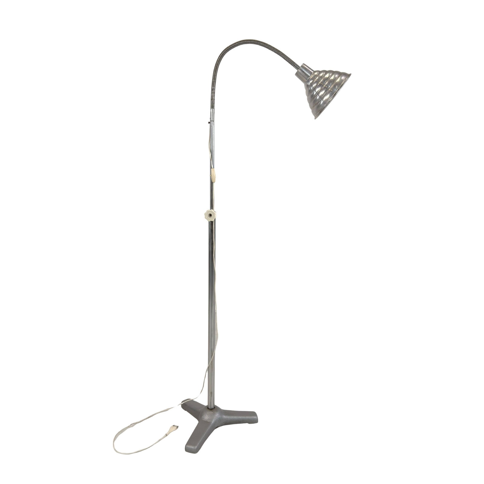 INDUSTRIAL STYLE FLOOR LAMP: Dimensions: H 72.5” x W 14”. Italian Industrial style adjustable floor lamp in steel and aluminum, 1950s.