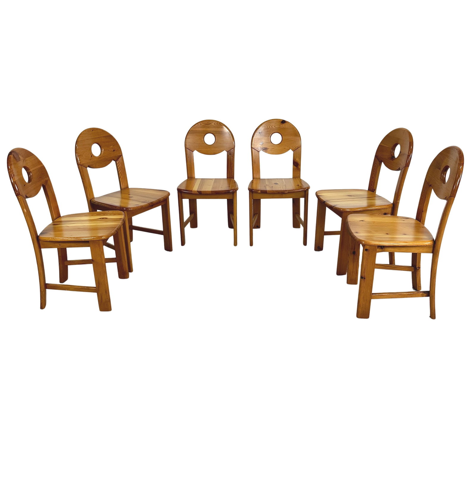 (6) DANISH BRUTALIST DINING CHAIRS: Dimensions: H 34” x W 17.5” x SD 16.3” x SH 17.5”. Set of 6 Vintage Danish Brutalist pine dining chairs.