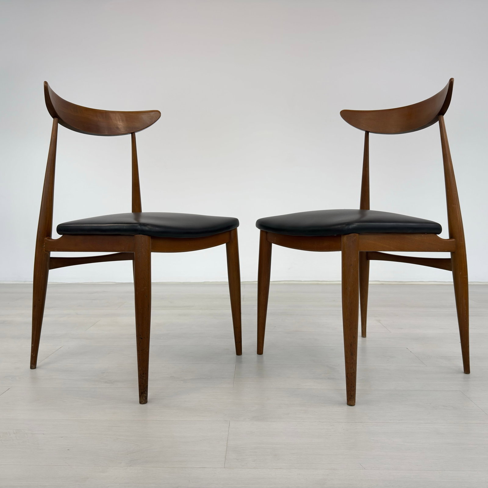 HARRY ØSTERGAARD DINING CHAIRS, A PAIR - 4