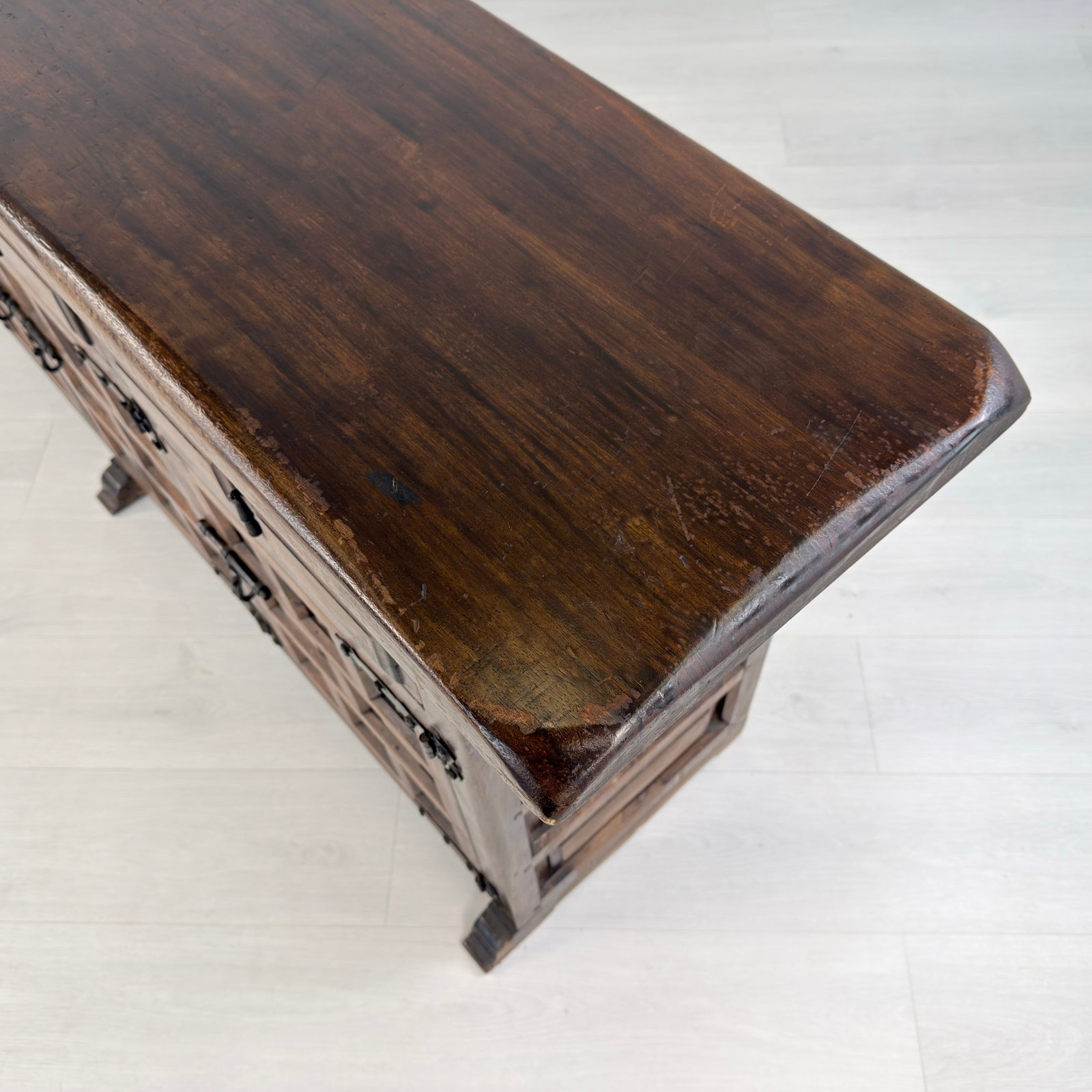 SPANISH BRUTALIST SIDEBOARD - 8