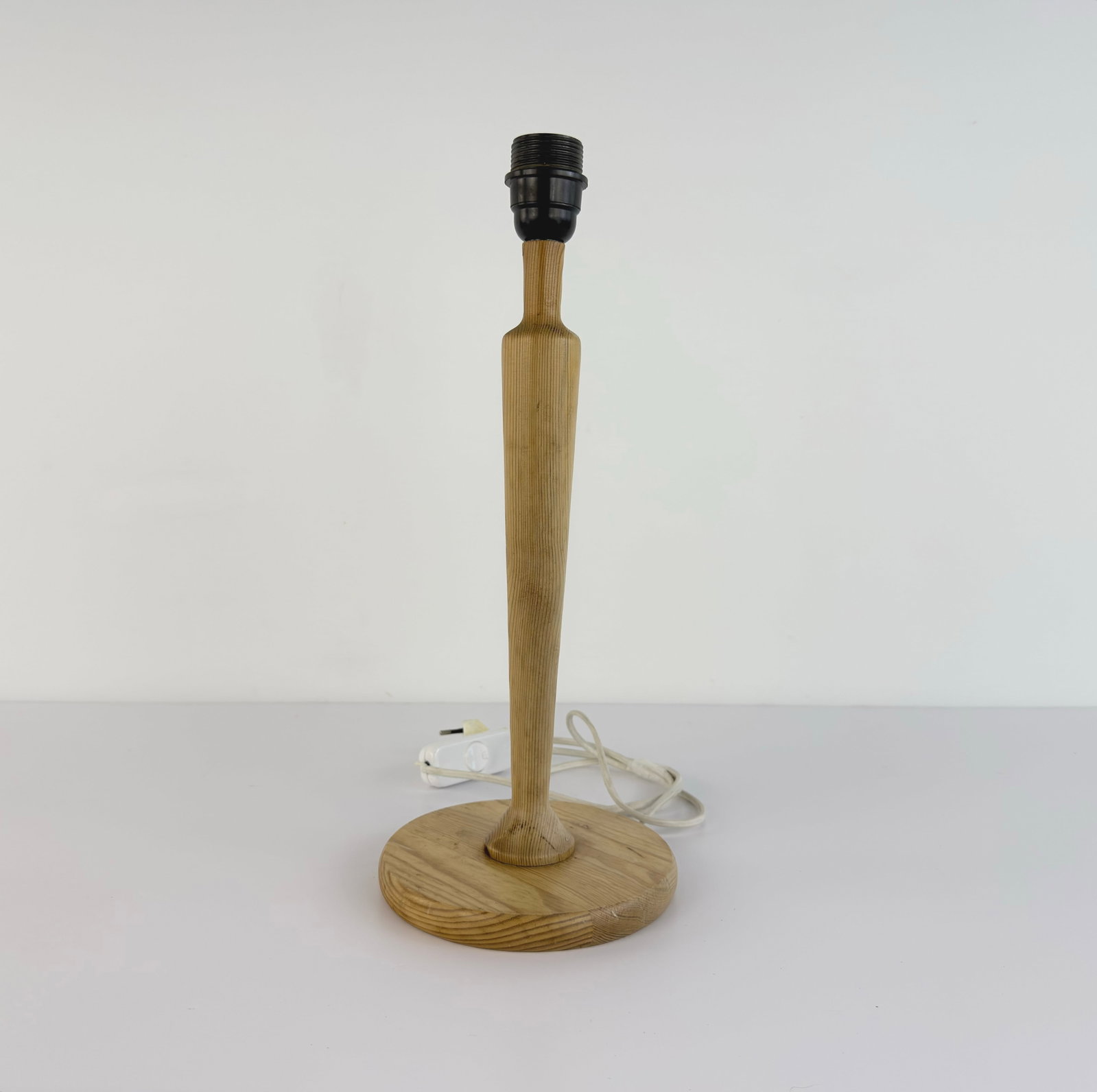 DANISH TABLE LAMP - 2
