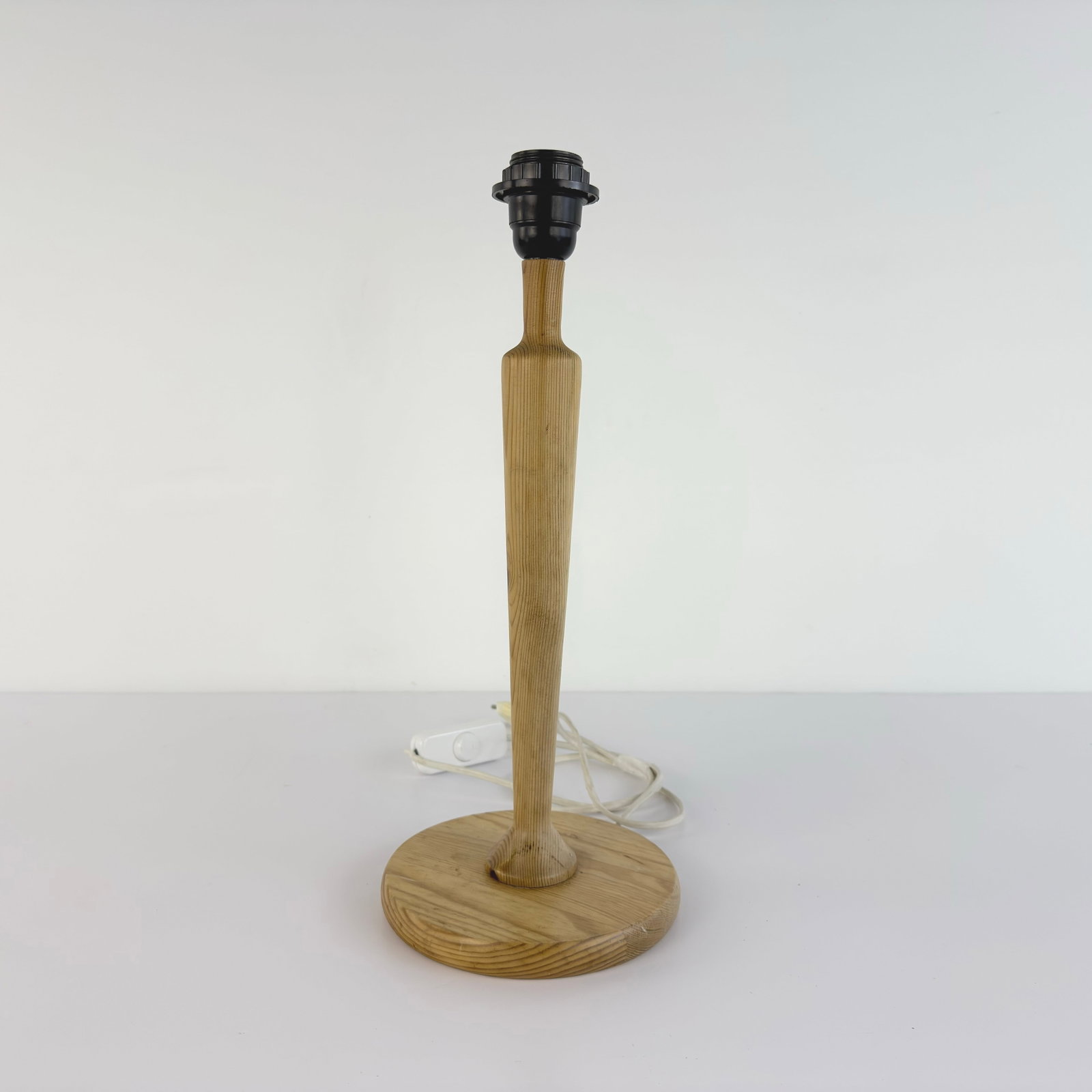 DANISH TABLE LAMP - 4