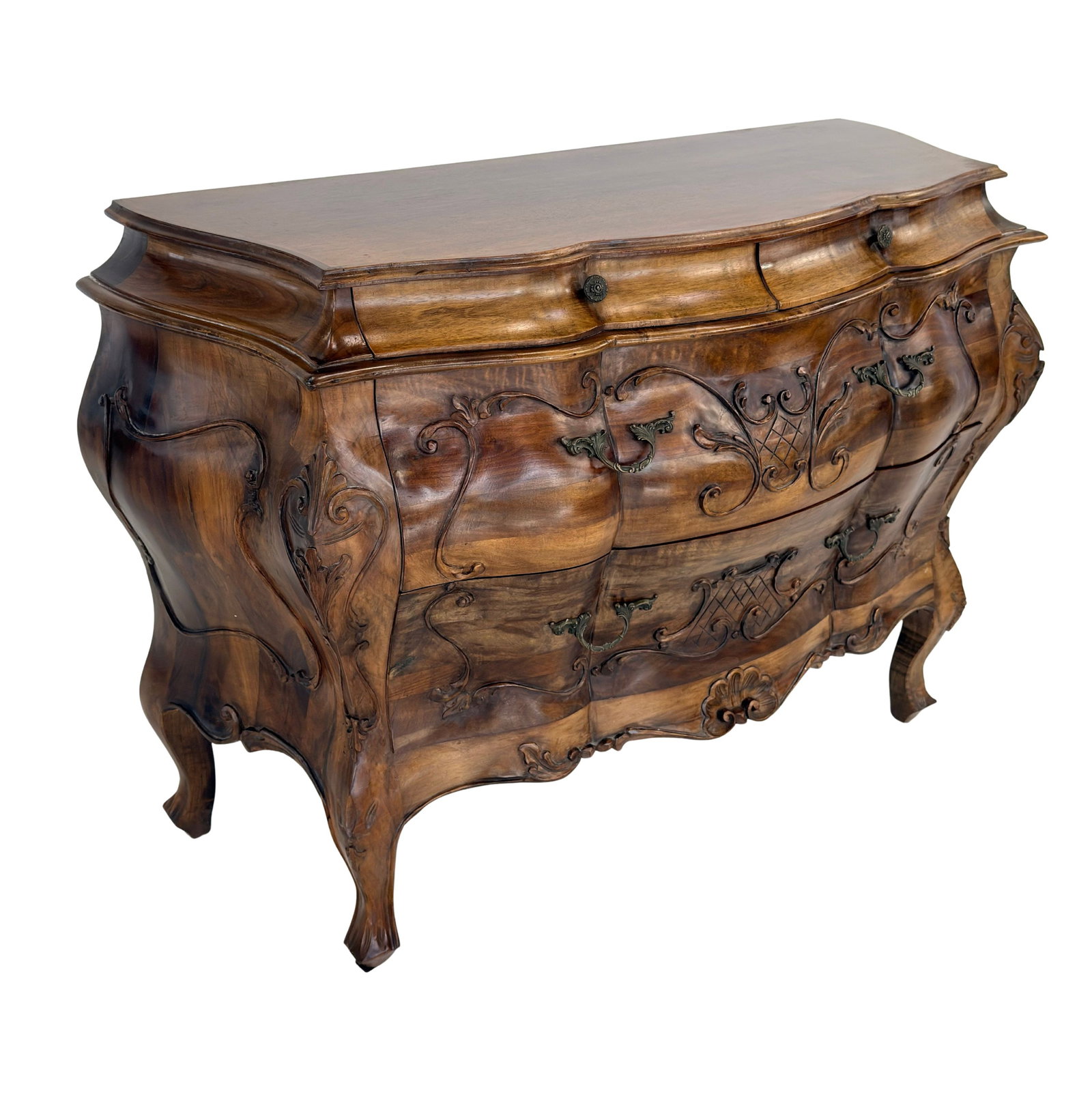 ITALIAN LOUIS XV STYLE COMMODE: Dimensions: H 34” x W 46.5” x D 18.5”. Vintage Italian Louis XV style carved walnut commode/bombe chest of drawers with two small upper drawers and two big drawers.