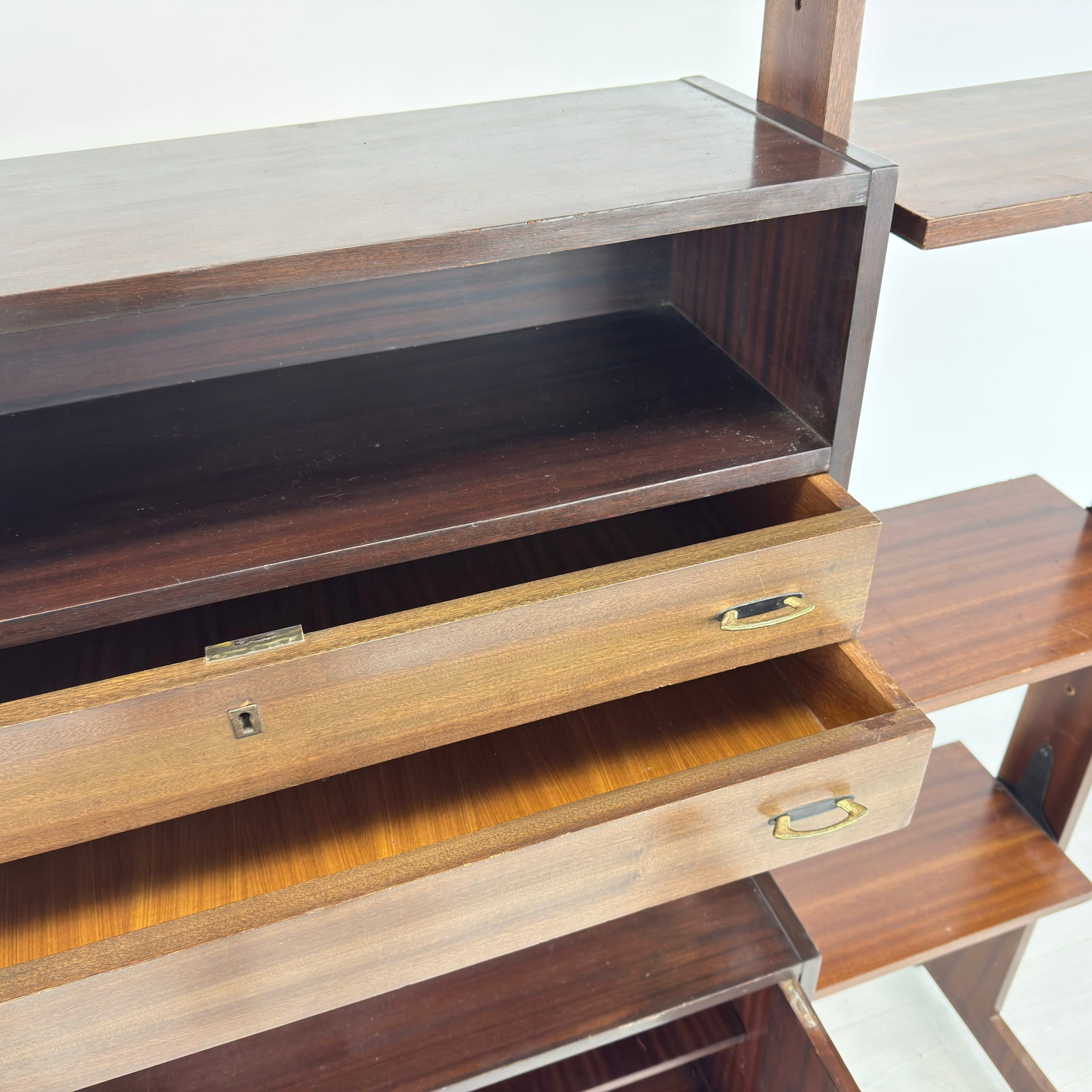 ITALIAN SHELVING UNIT 1960s - 14