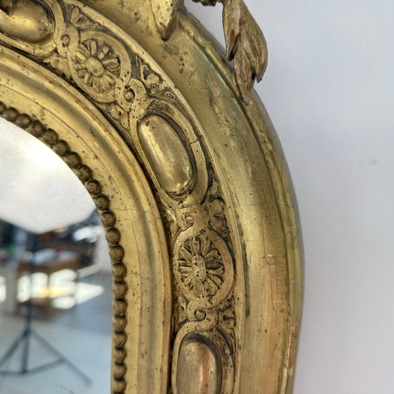 LOUIS PHILIPPE WALL MIRROR - 5