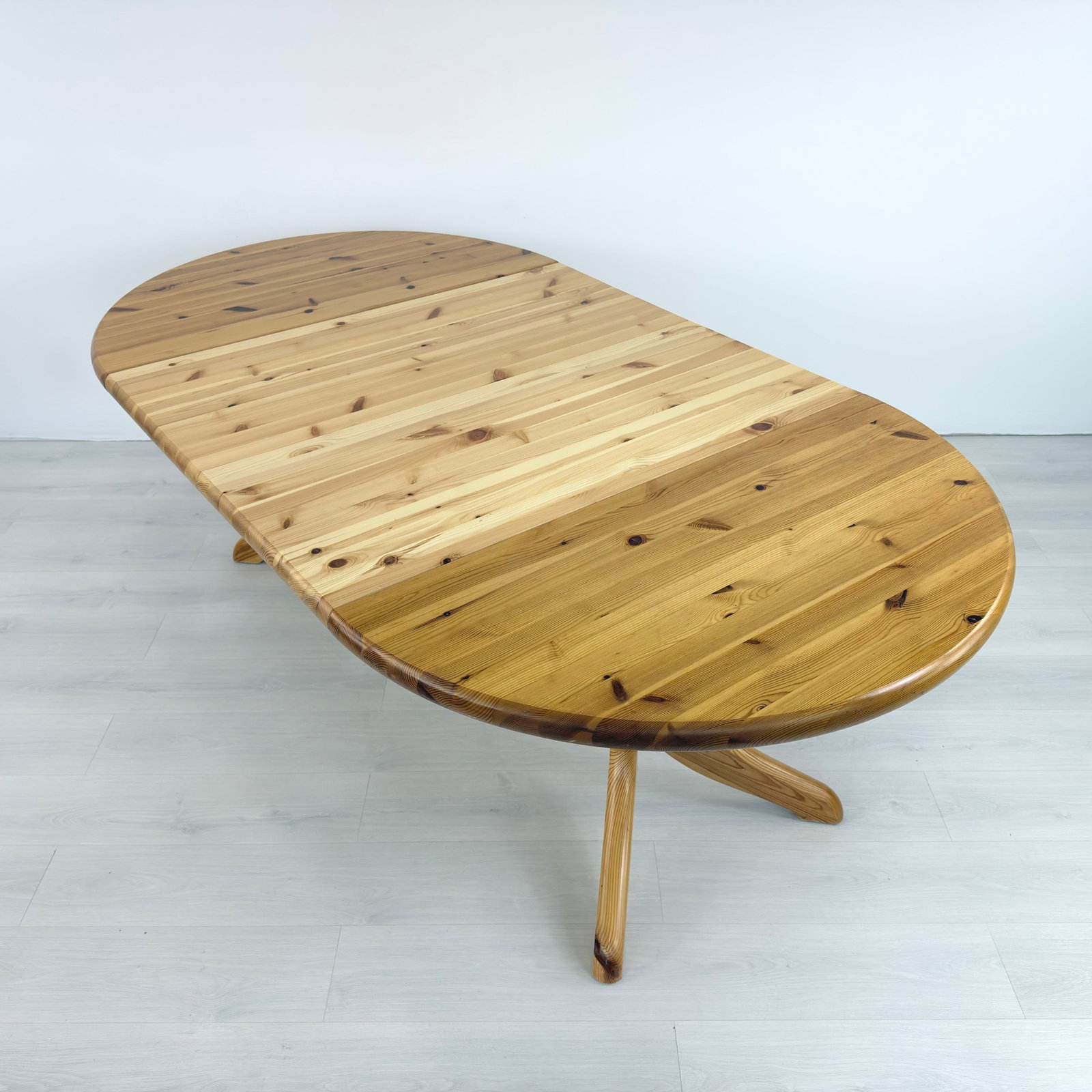 ATTR RAINER DAUMILLER EXTENDABLE DINING TABLE - 7