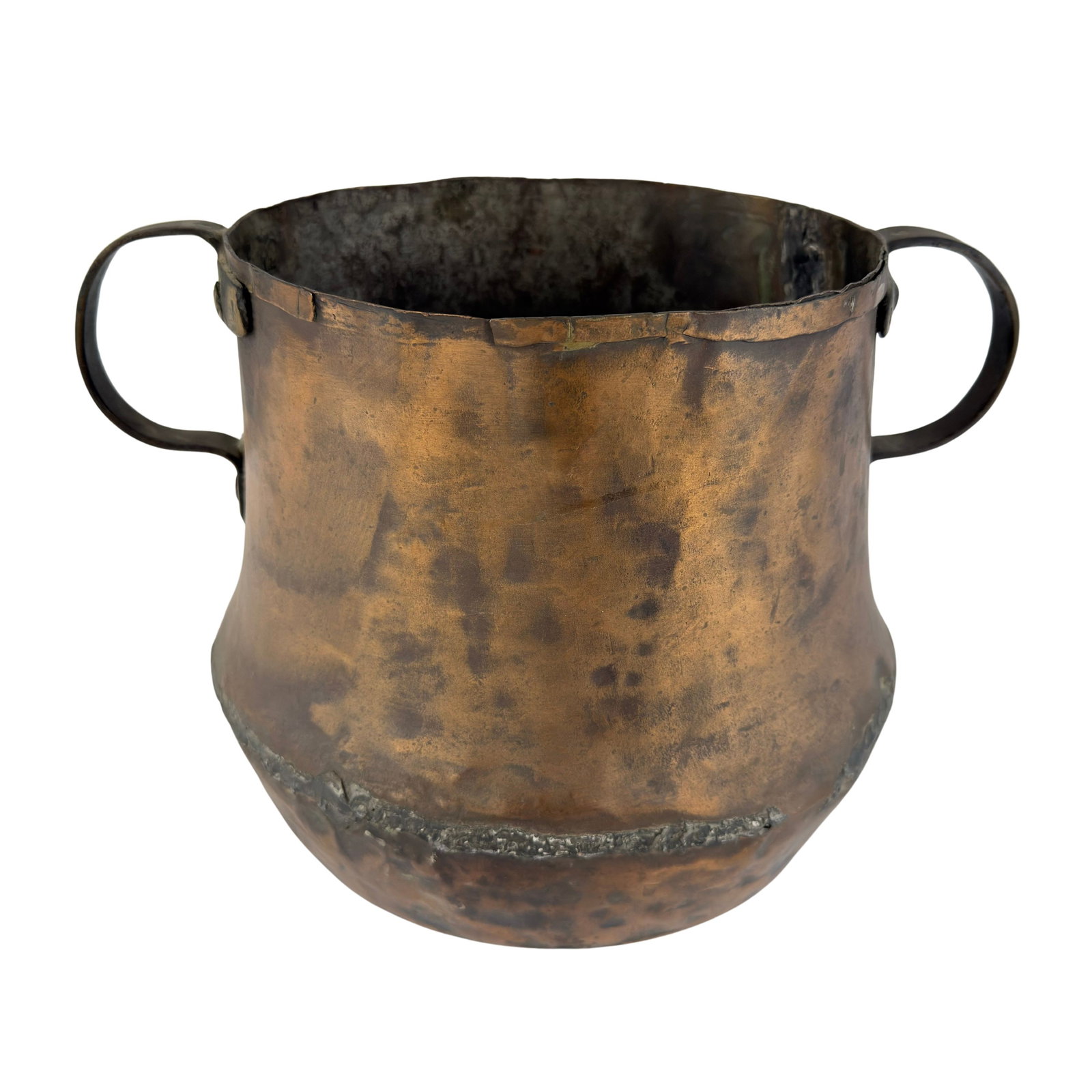 ANTIQUE COPPER POT: Dimensions: H 9.7” x W 13”. Antique hand hammered copper pot with two handles.