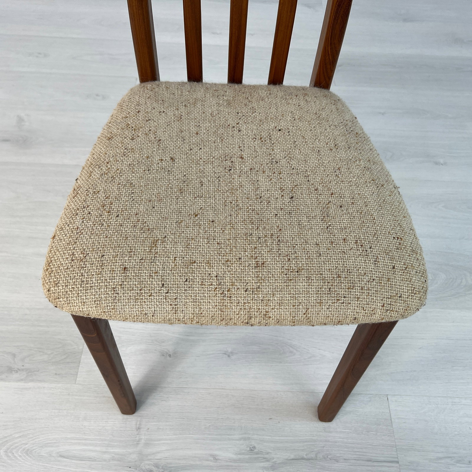 (6) DANISH DINING CHAIRS - 10